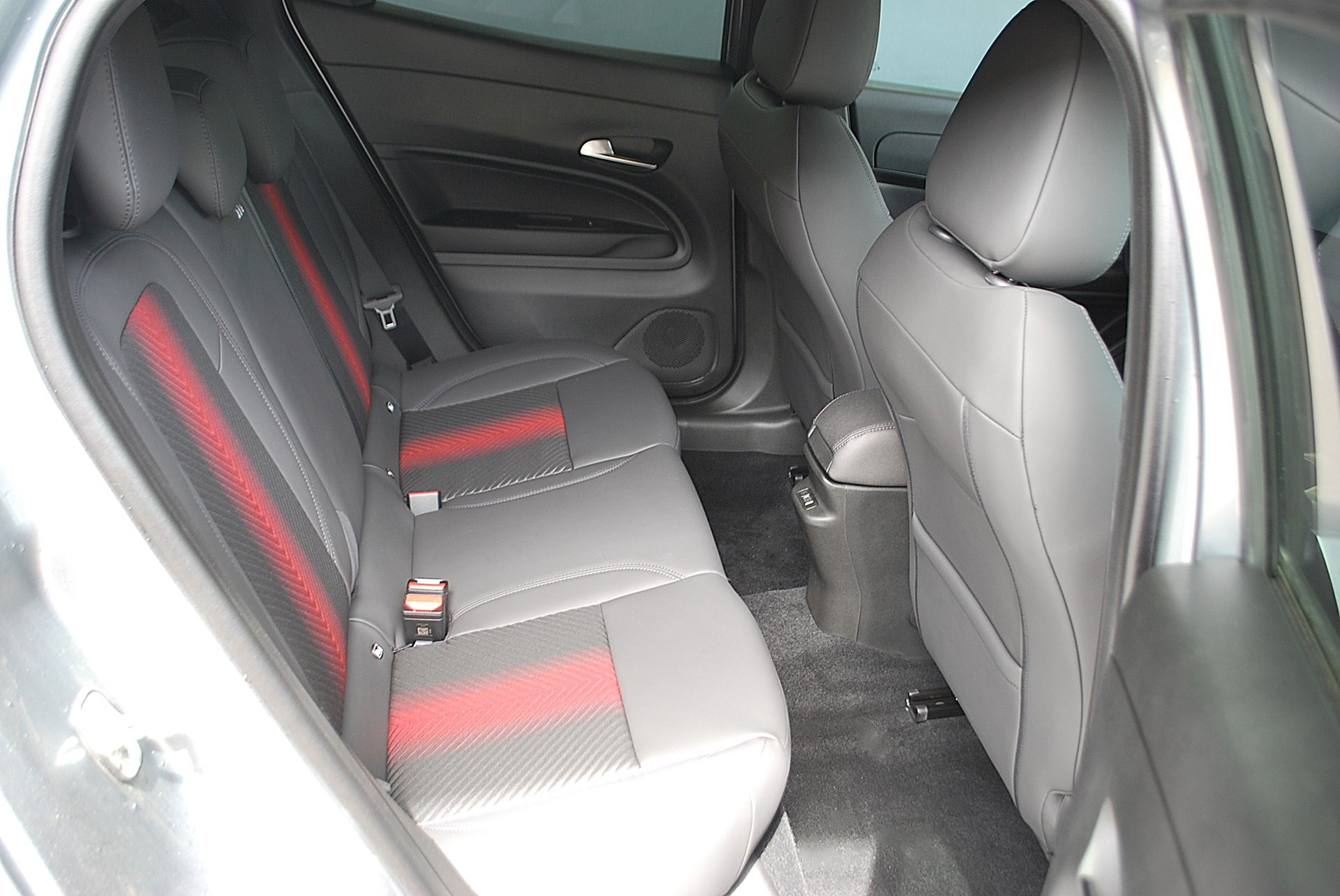 ALFA ROMEO Junior 1.2 48V Hybrid Speciale-image-10