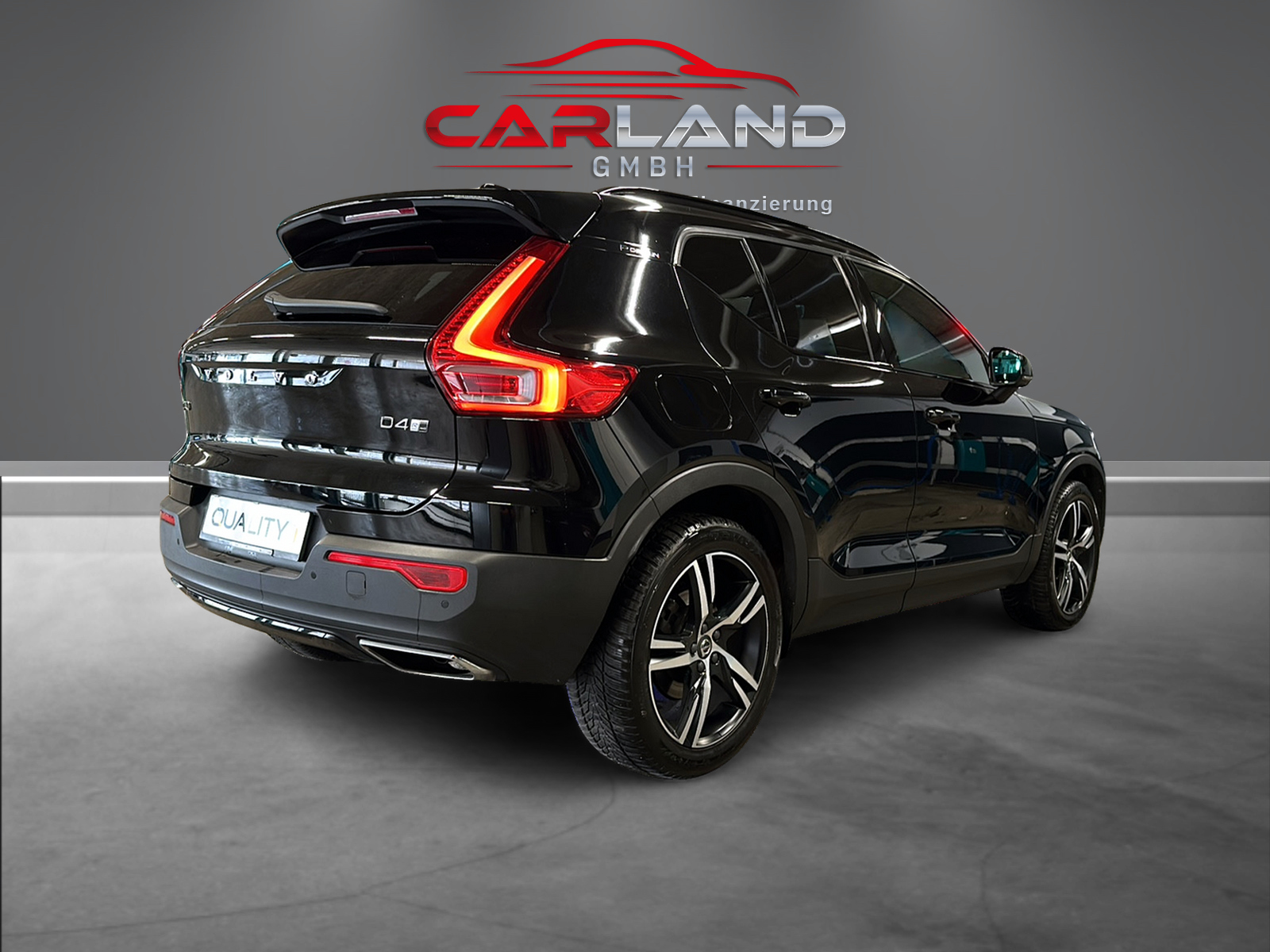 VOLVO XC40 D4 AWD R-Design Geartronic-image-4
