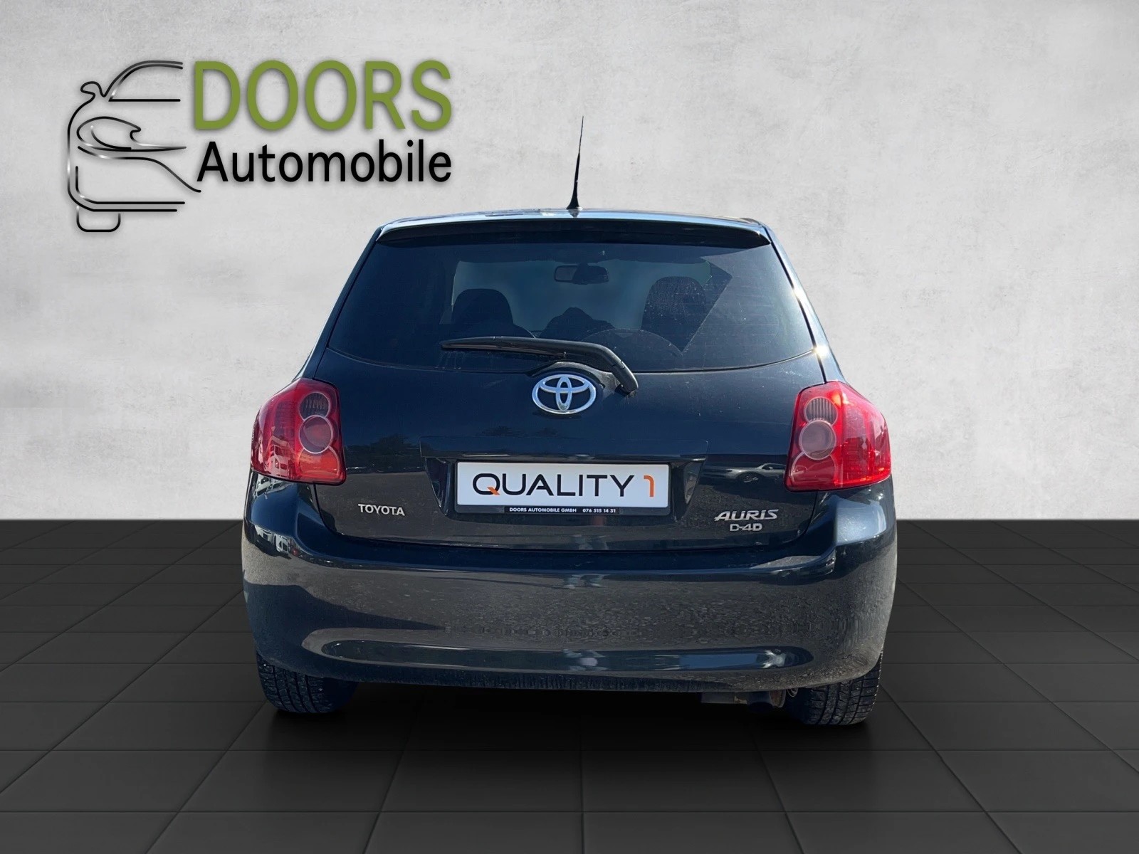 TOYOTA Auris 2.2 D-4D CleanPower Linea Sol Premium-showroom-element-3