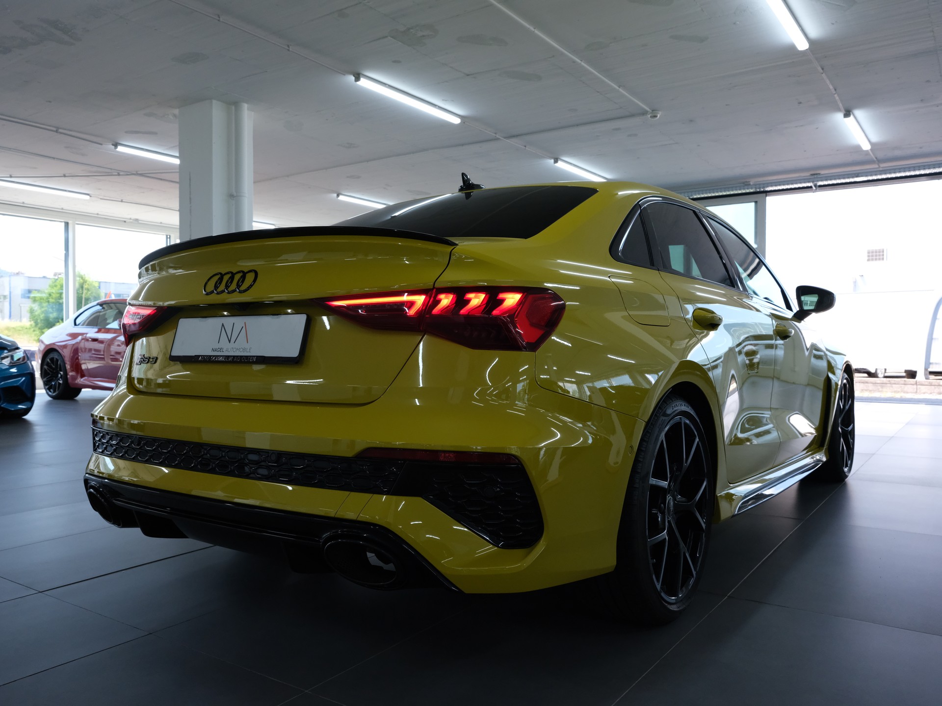 AUDI RS3 Limousine 2.5 TSI quattro S-tronic *RS-Performance* *360 Kamera* *Sitzheizung*-showroom-element-2