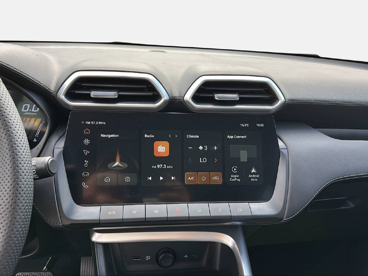 MG ZS 1.5 Hybrid+ Luxury-image-10