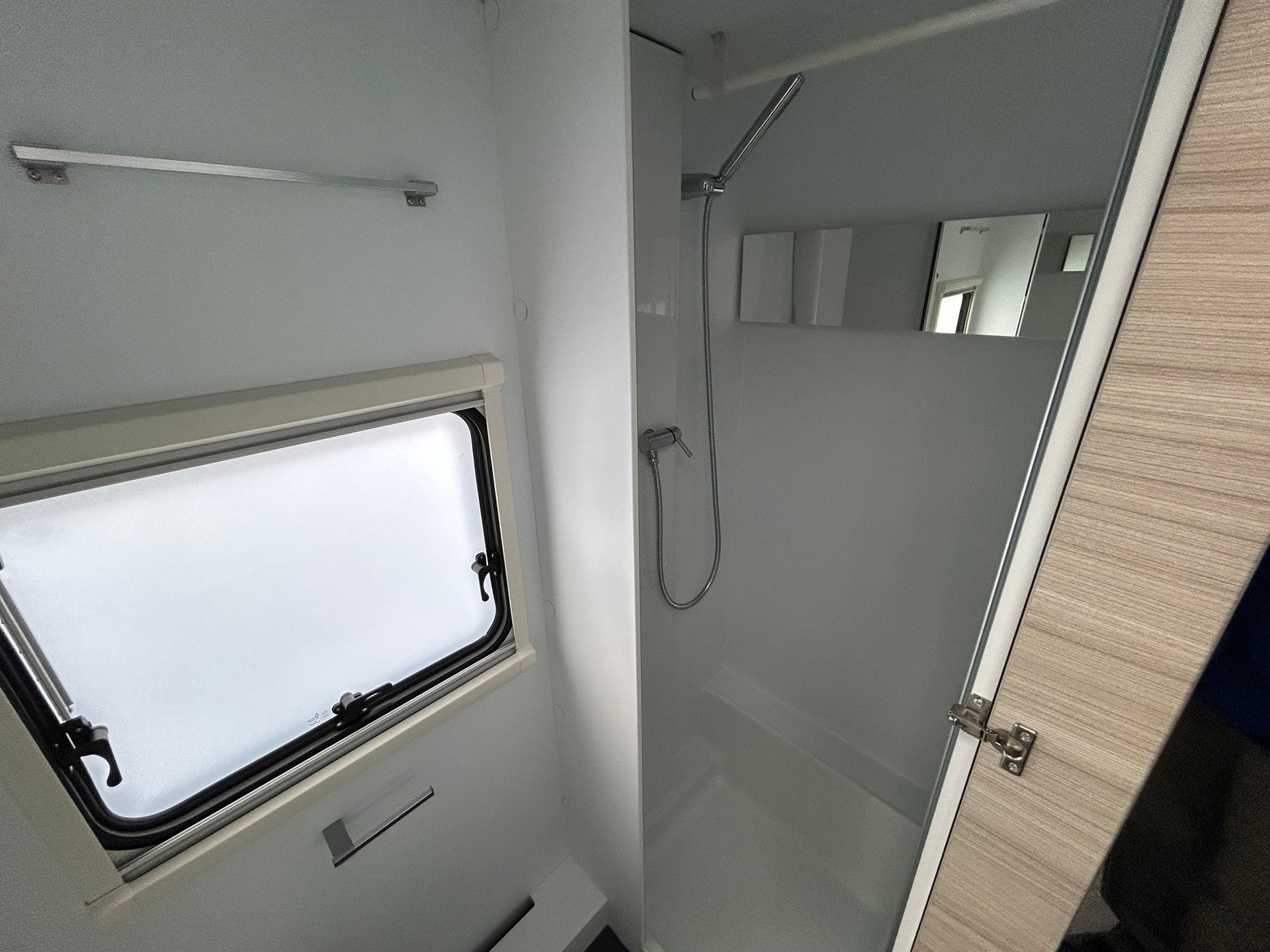 ADRIA Altea 552 PK3 Swiss Edition-image-14