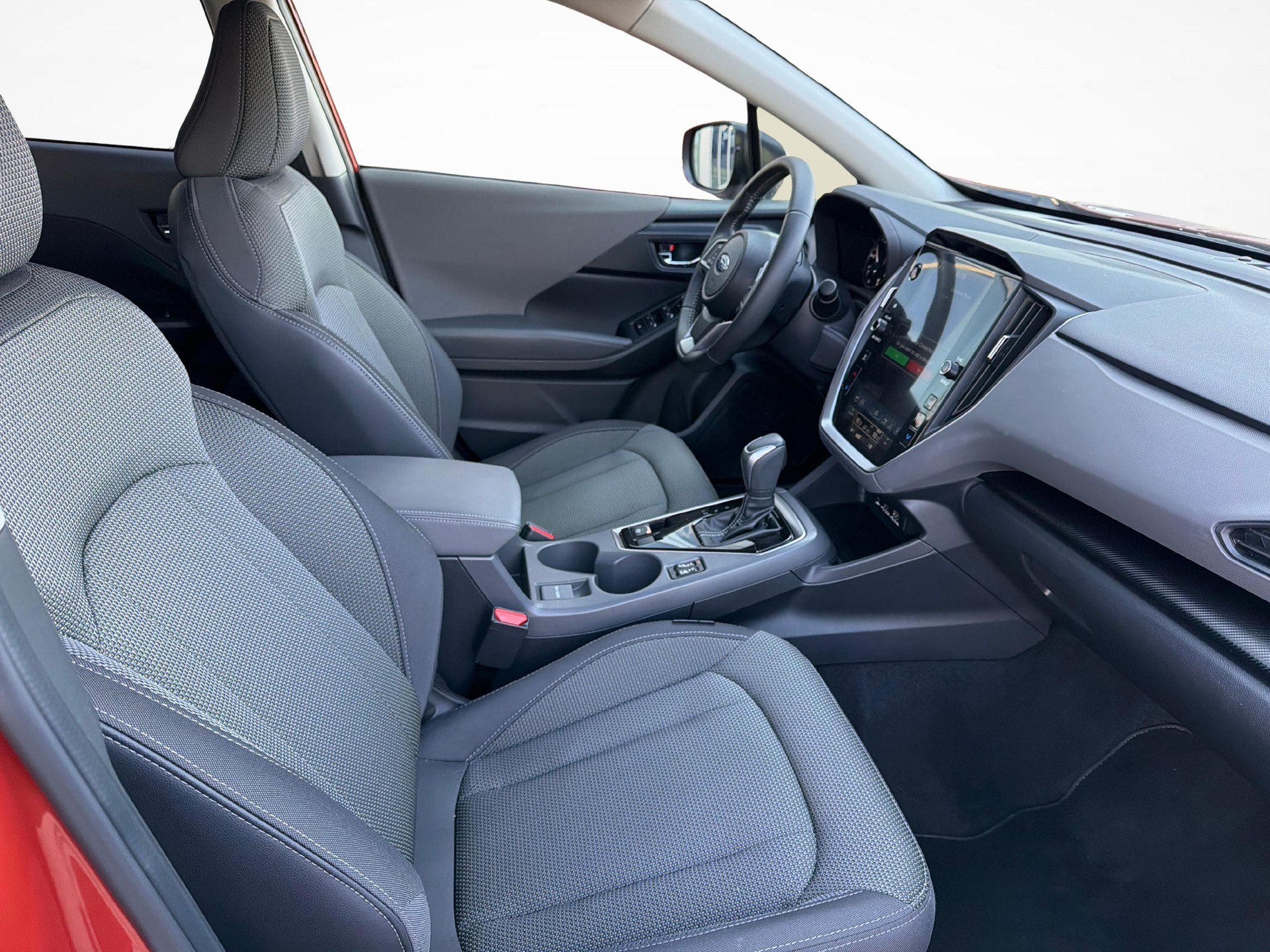 SUBARU Crosstrek 2.0i e-Boxer Swiss Plus-image-9