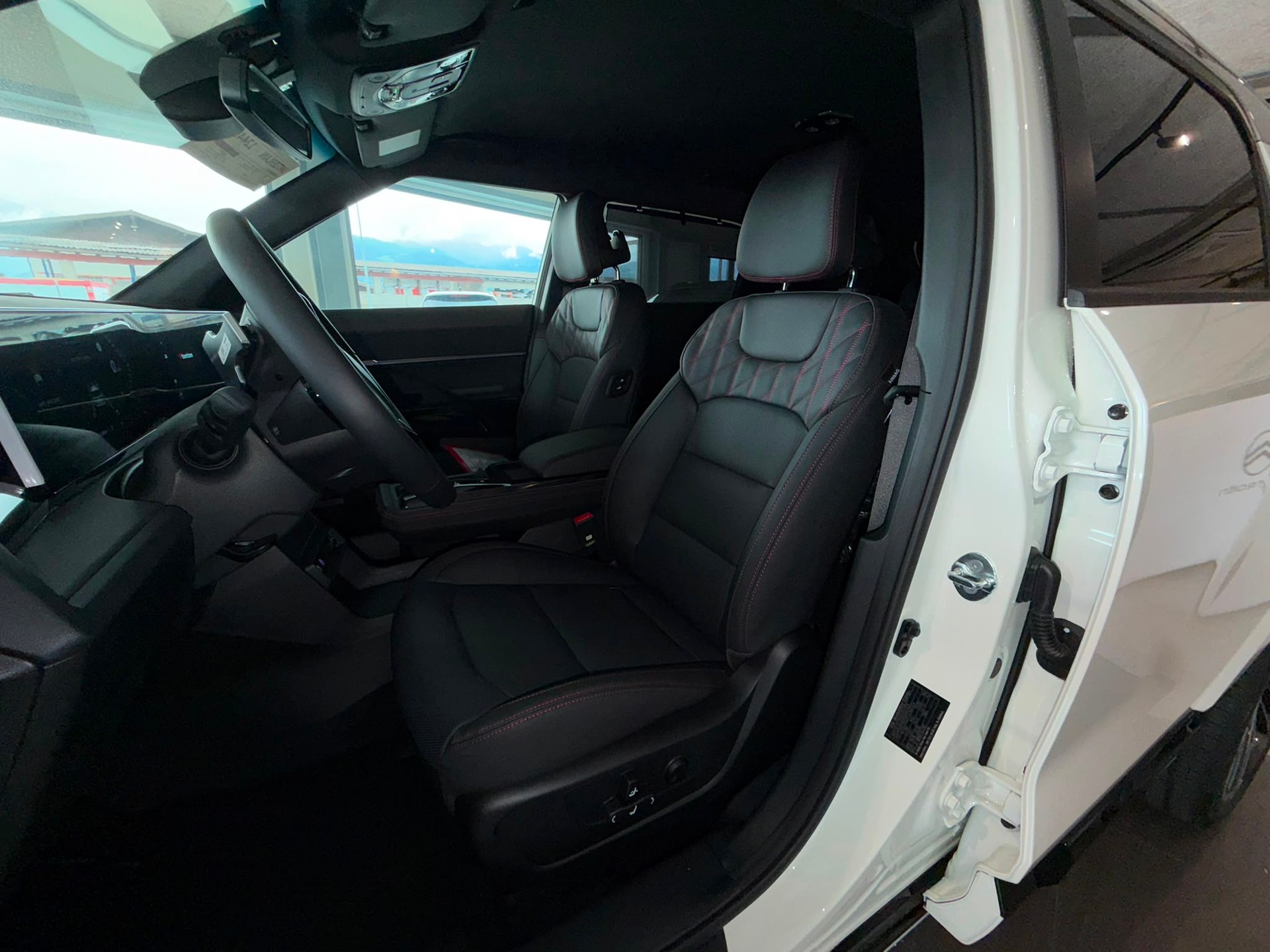 KGM-SsangYong Actyon 1.5 T GDI Hybrid Titanium Automat-image-6