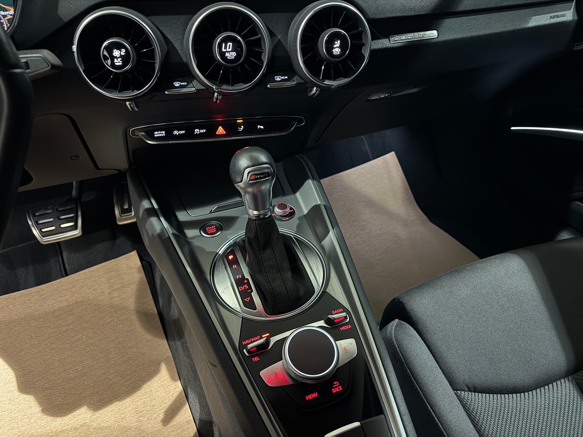 AUDI TT Coupé 45 TFSI quattro S-tronic | CH |-image-14