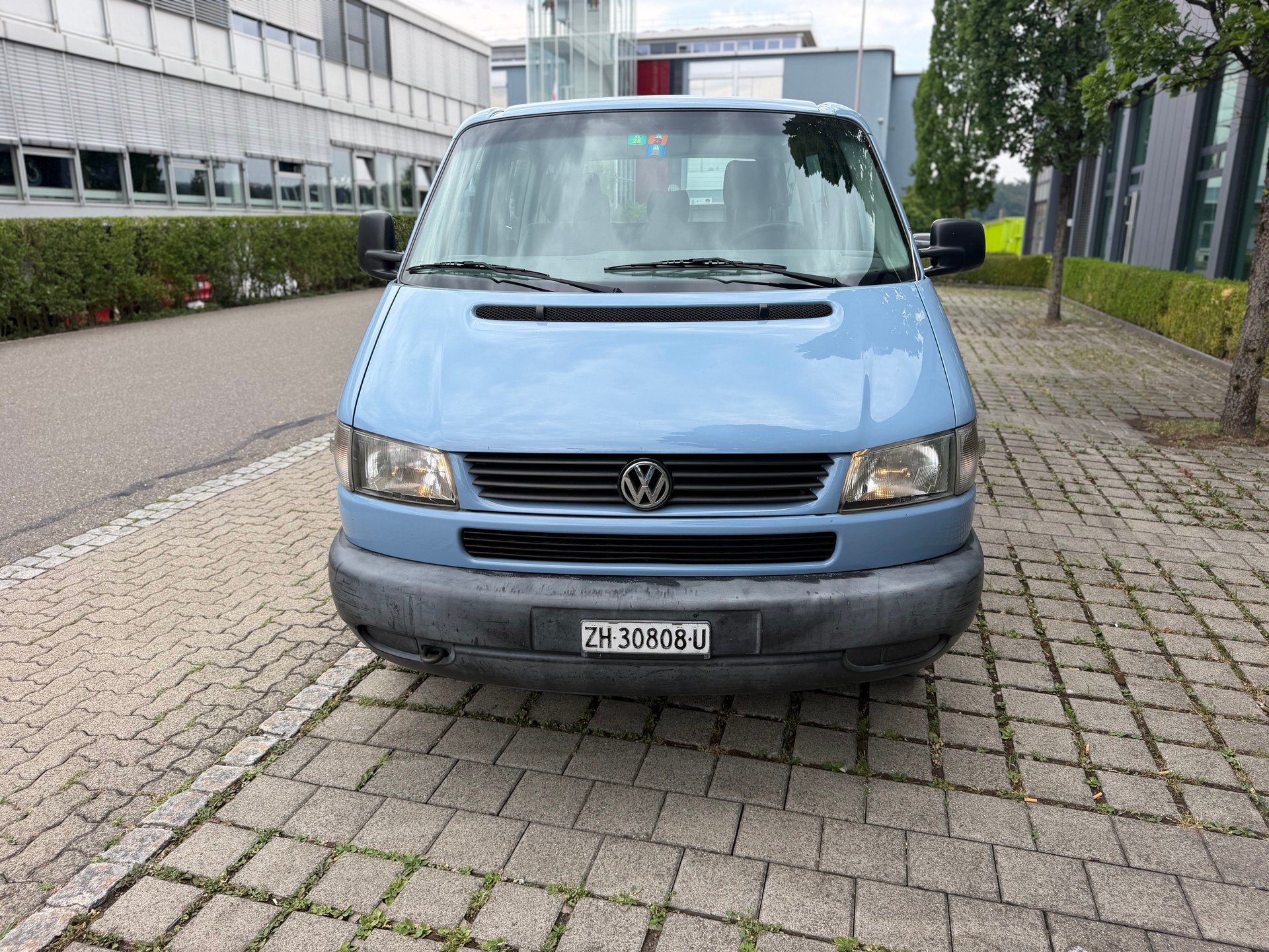 VW T4 Multivan 2.5TDI ABS-showroom-element-1