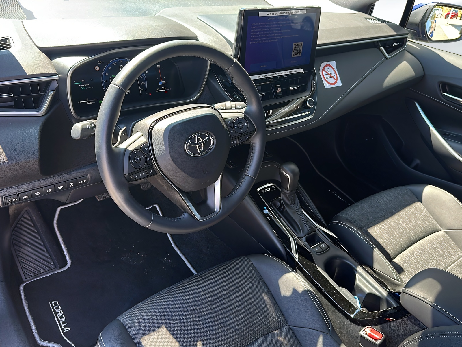 TOYOTA Corolla Touring Sports 2.0 HSD Trend e-CVT-image-4