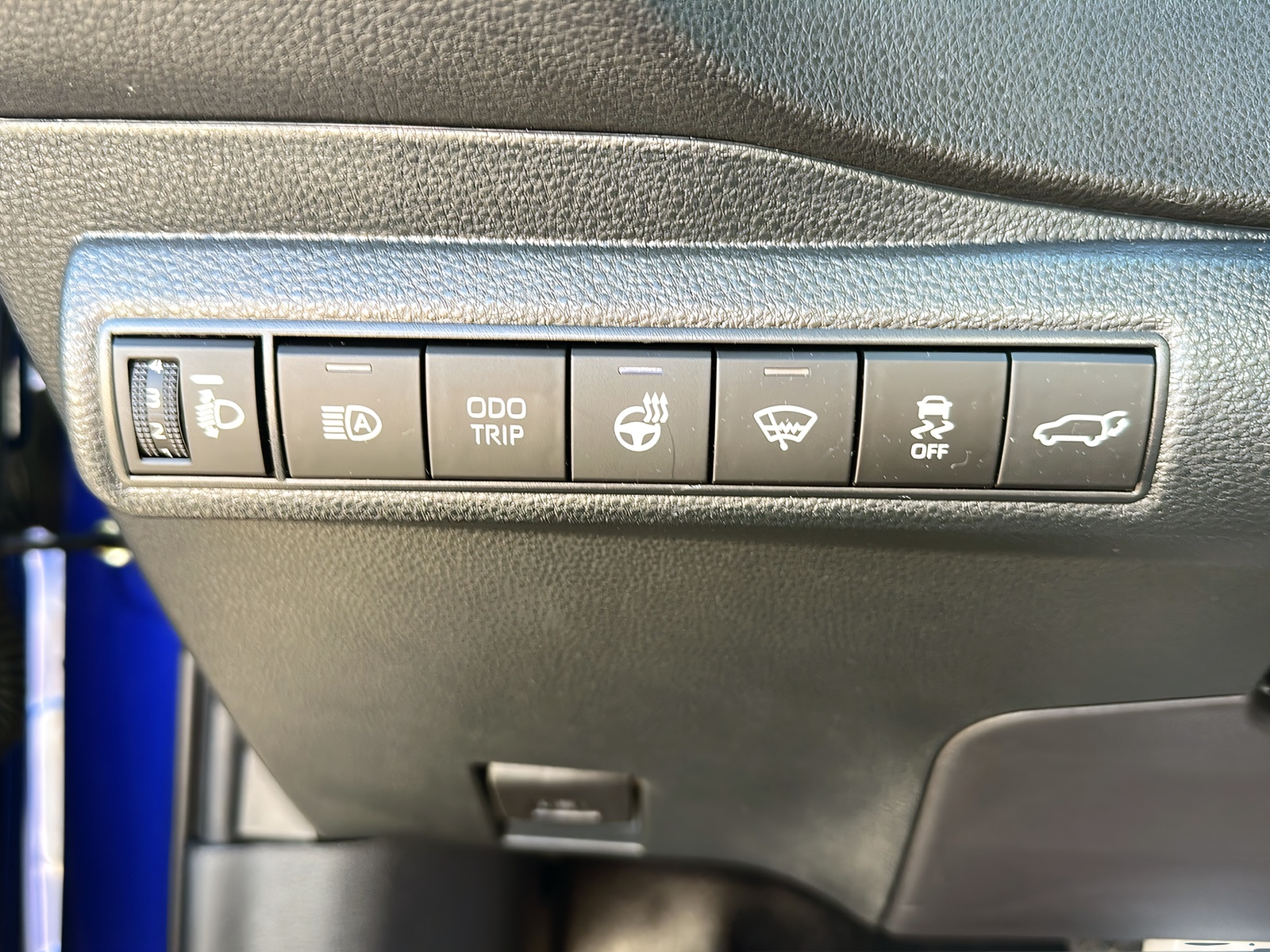 TOYOTA Corolla Touring Sports 2.0 HSD Trend e-CVT-image-7