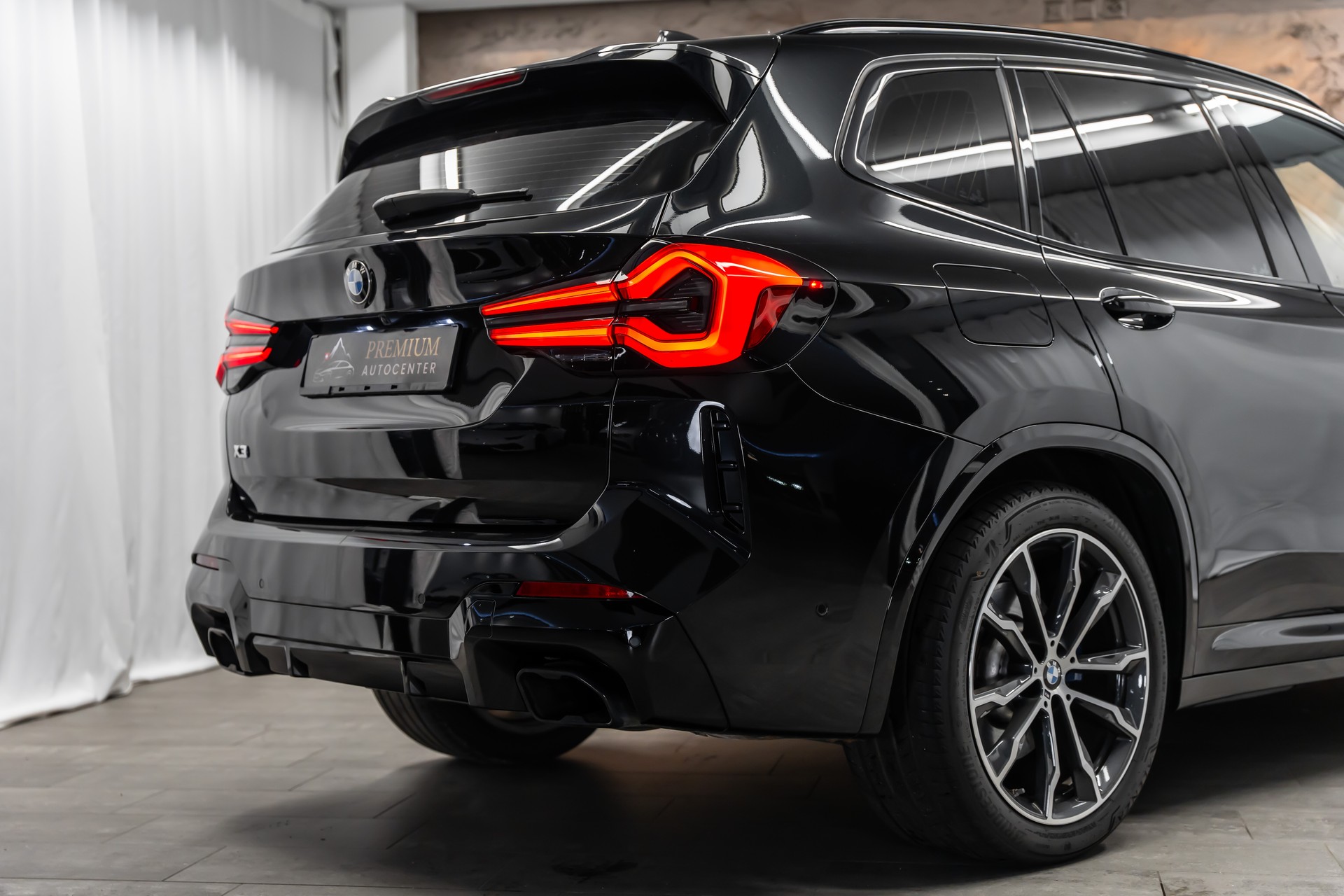 BMW X3 xDrive 48V M40d *Facelift*Laser*Panorama*Head-Up*-image-5