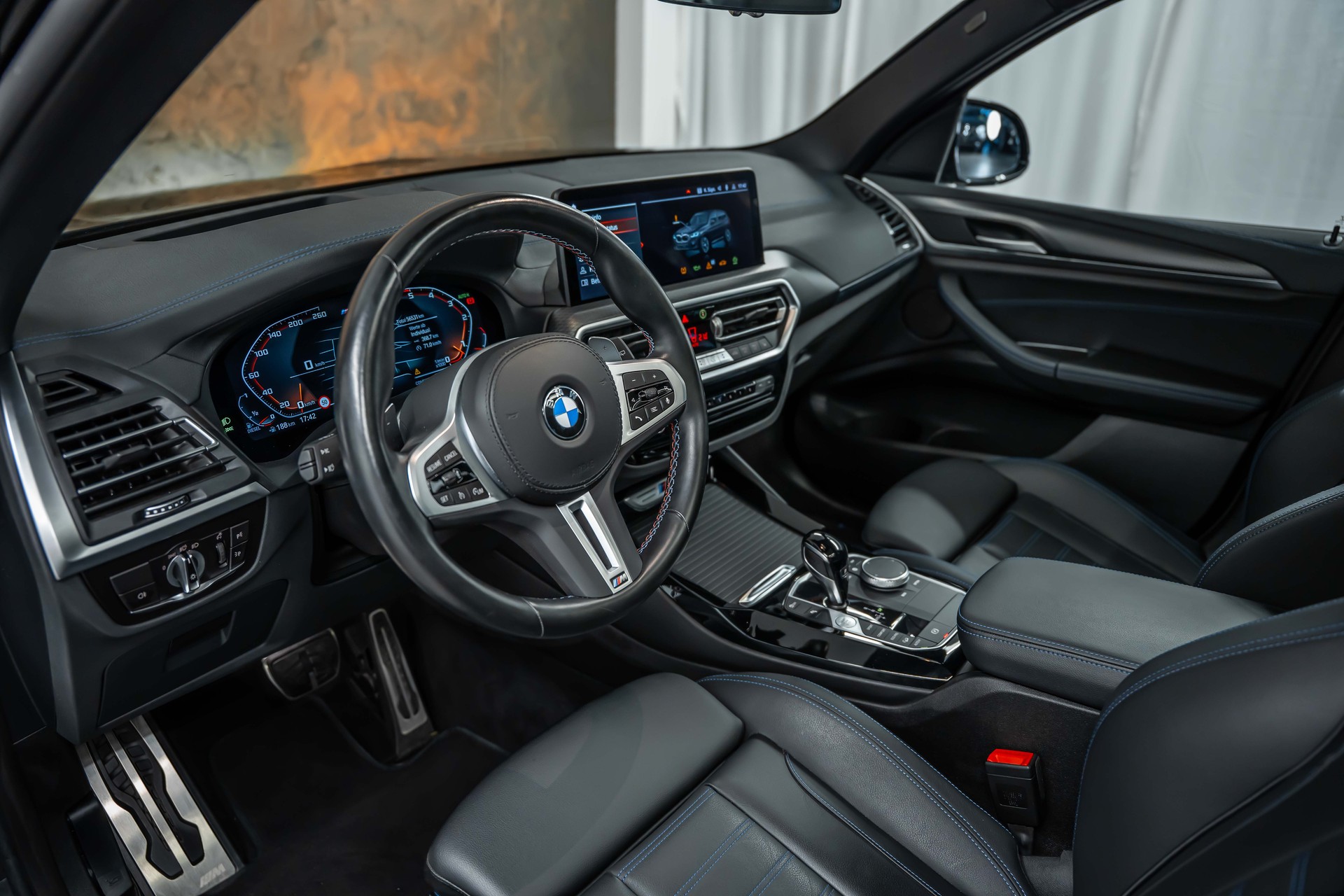 BMW X3 xDrive 48V M40d *Facelift*Panorama*Head-Up*Leder*-image-12