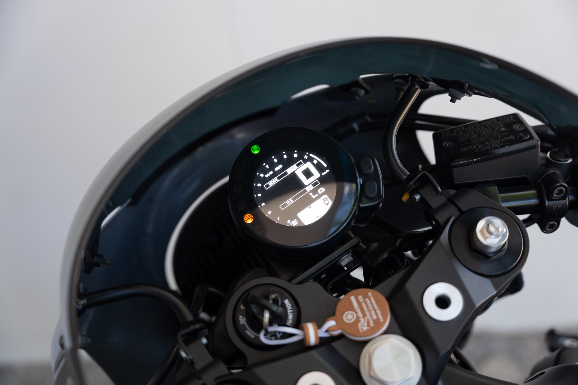 YAMAHA XSR 900-image-6