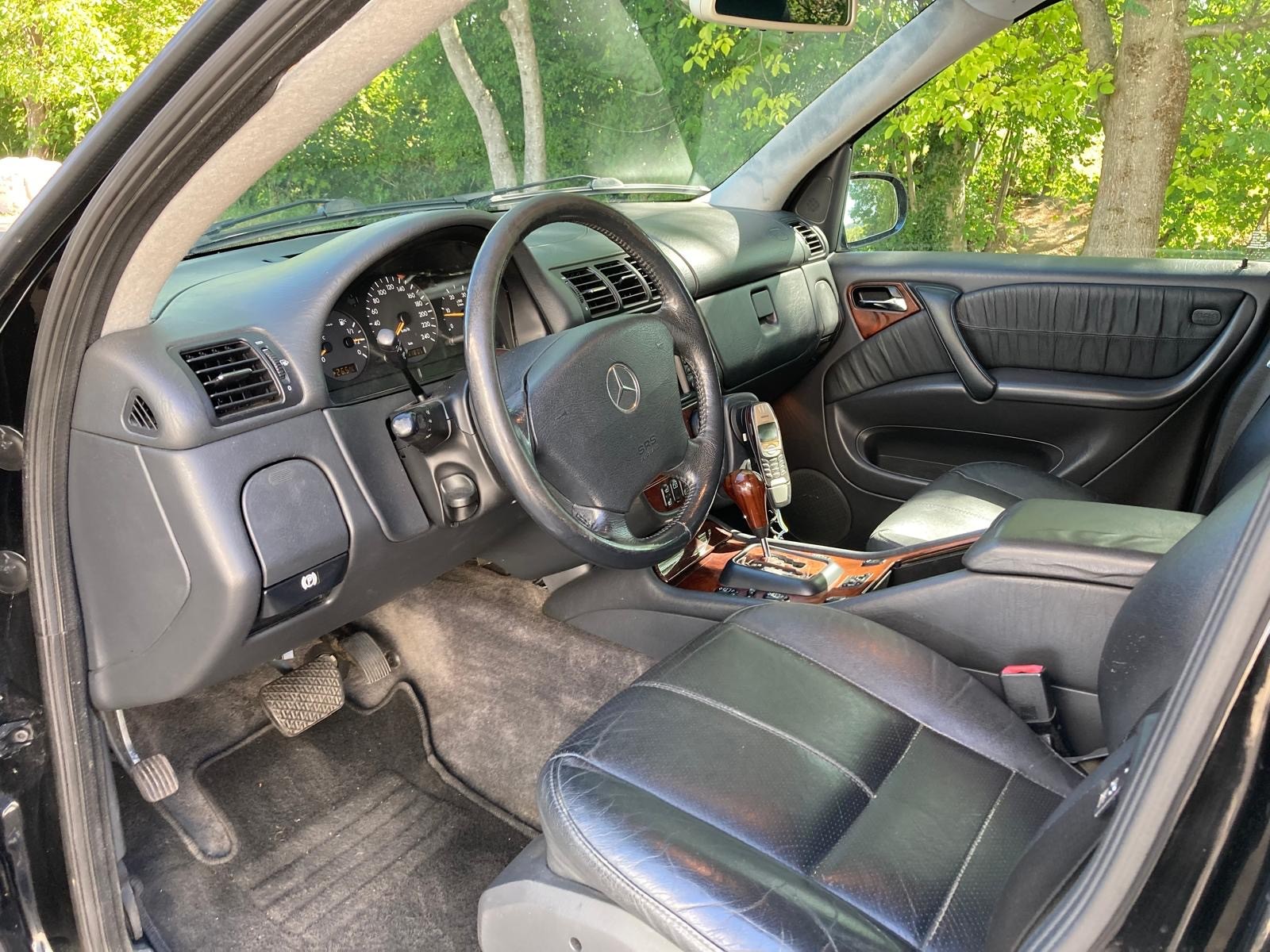 MERCEDES-BENZ ML 400 CDI Automatic-image-9