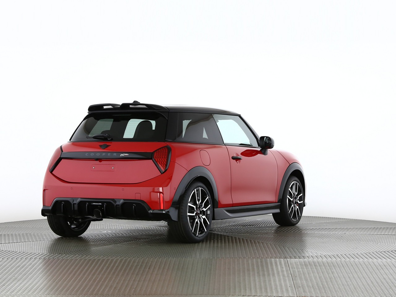 MINI Cooper John Cooper Works DKG-showroom-element-1