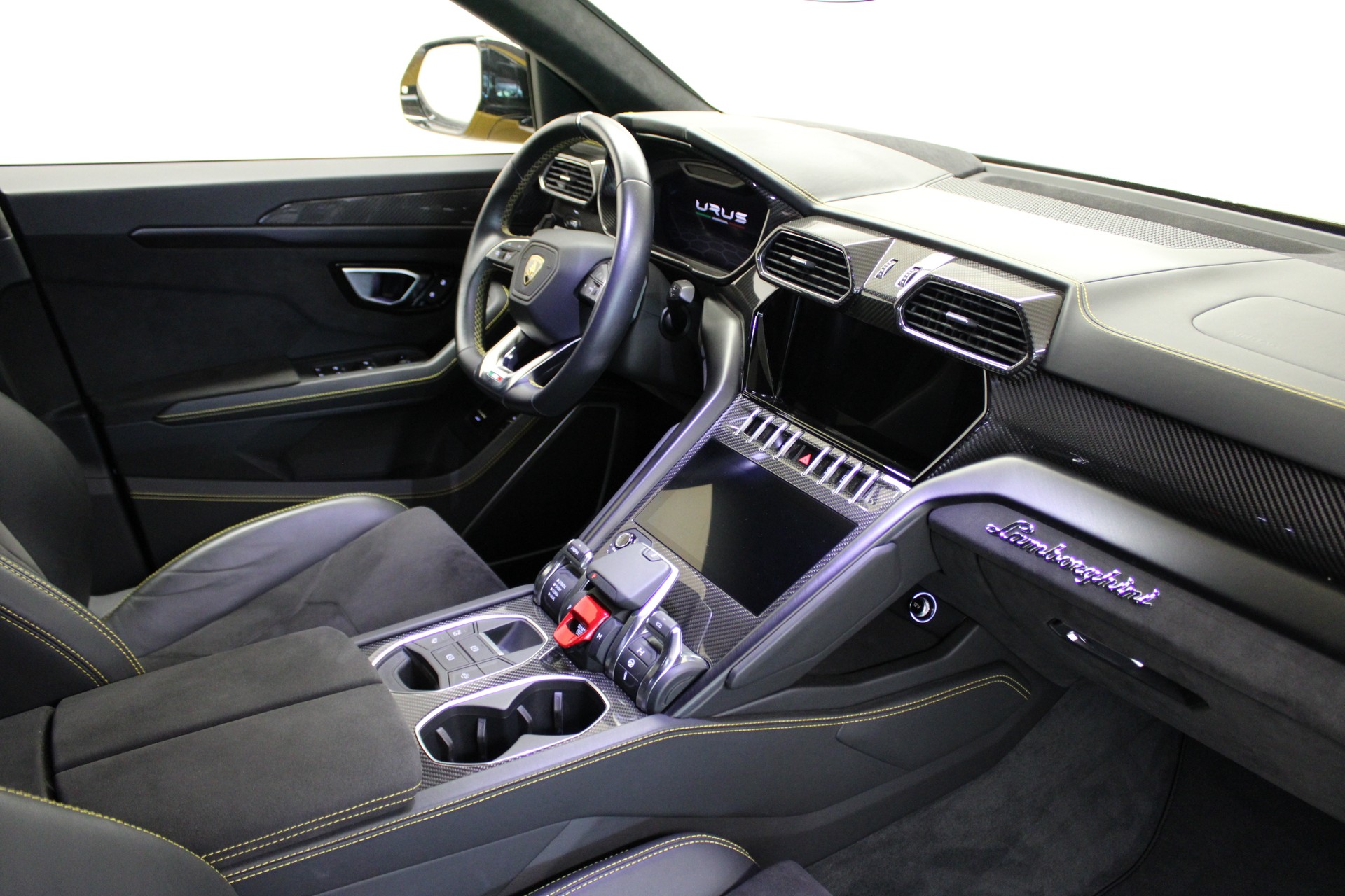 LAMBORGHINI Urus E-Gear-image-7