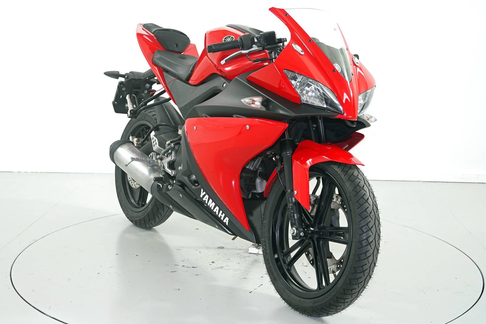 YAMAHA YZF-R125-image-1