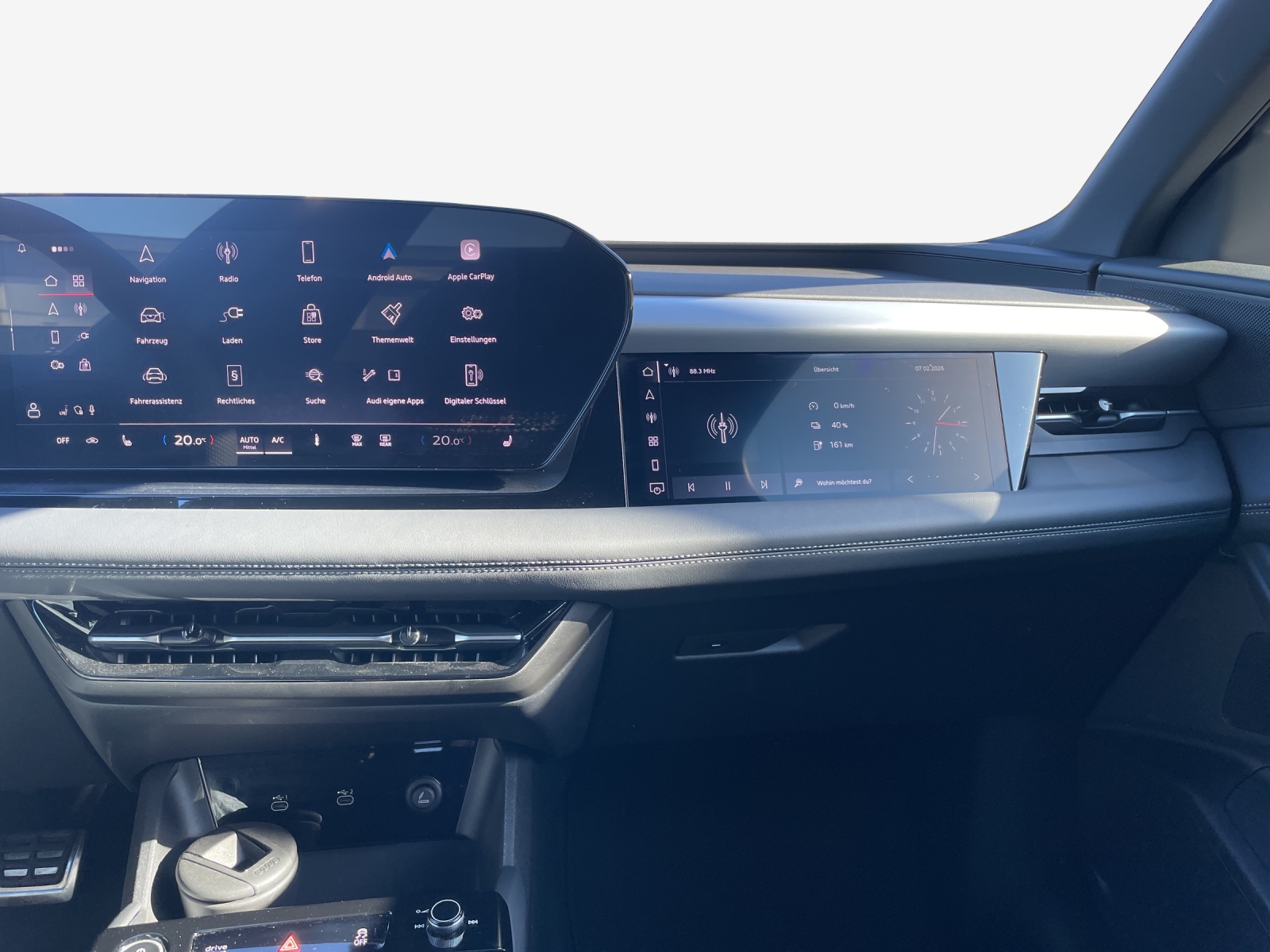 AUDI Q6 e-tron quattro-image-13