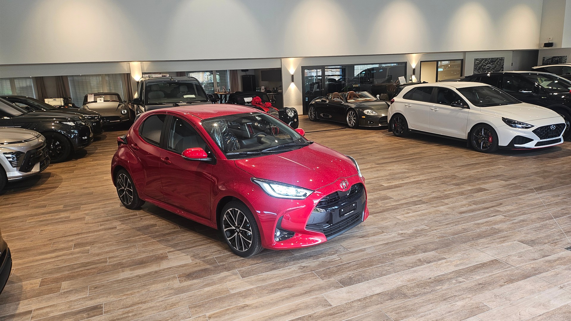 TOYOTA Yaris 1.5 Teamplayer e-CVT🔥🔥🔥-image-5