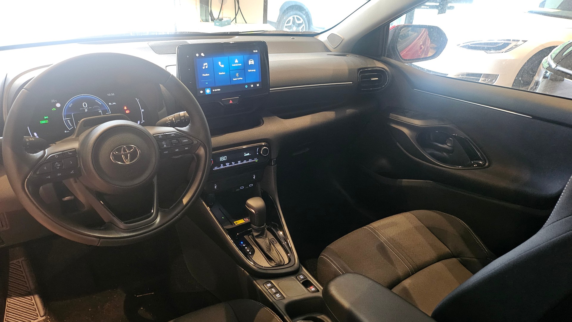 TOYOTA Yaris 1.5 Teamplayer e-CVT🔥🔥🔥-image-21