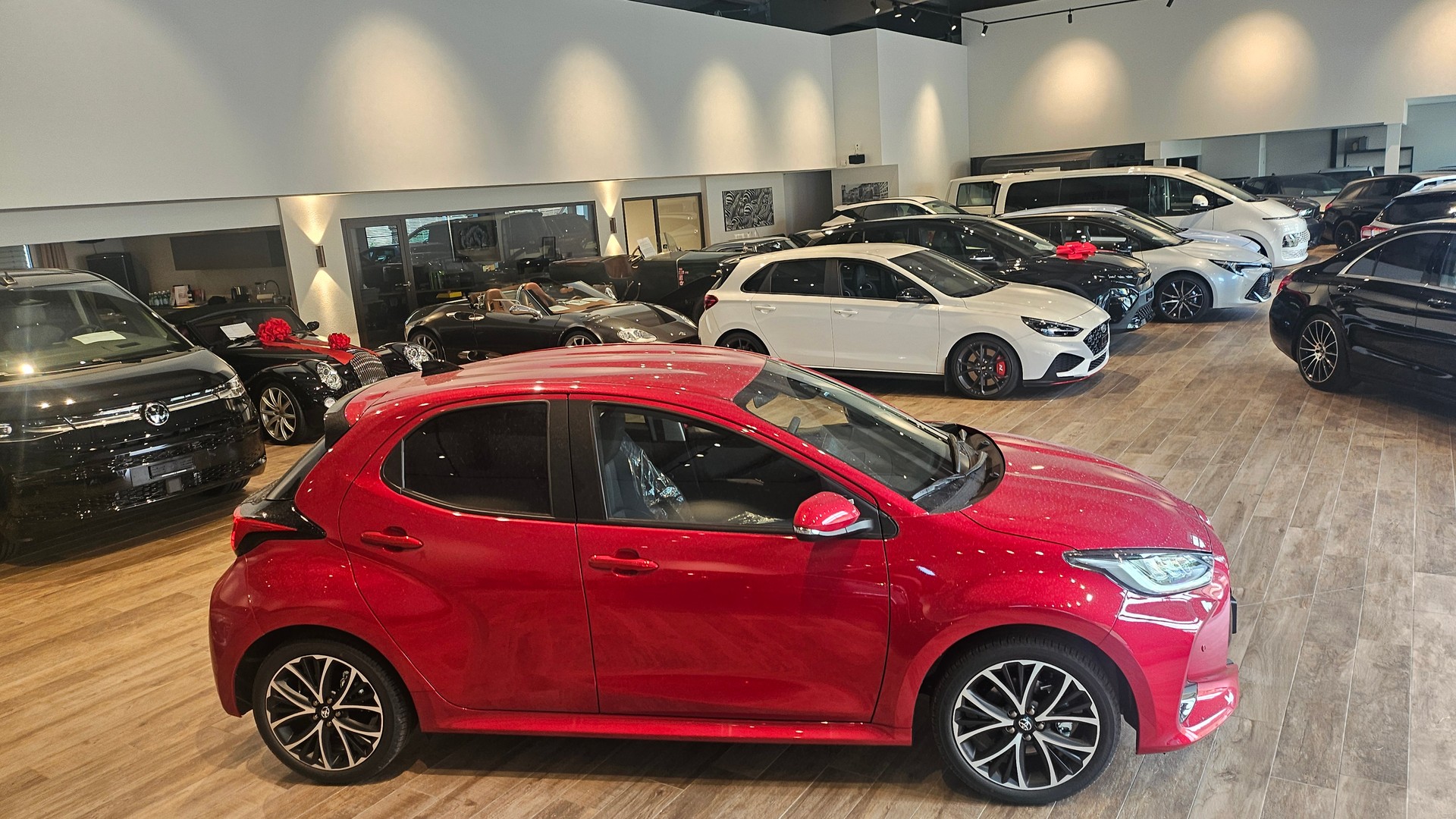 TOYOTA Yaris 1.5 Teamplayer e-CVT🔥🔥🔥-image-7