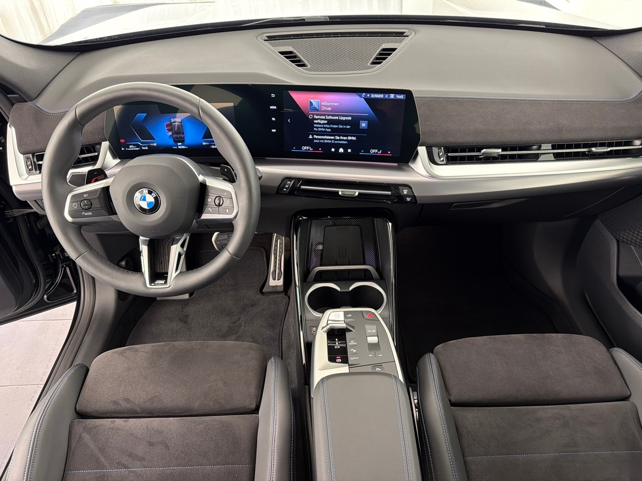 BMW X1 sDrive 18i M Sport-image-6