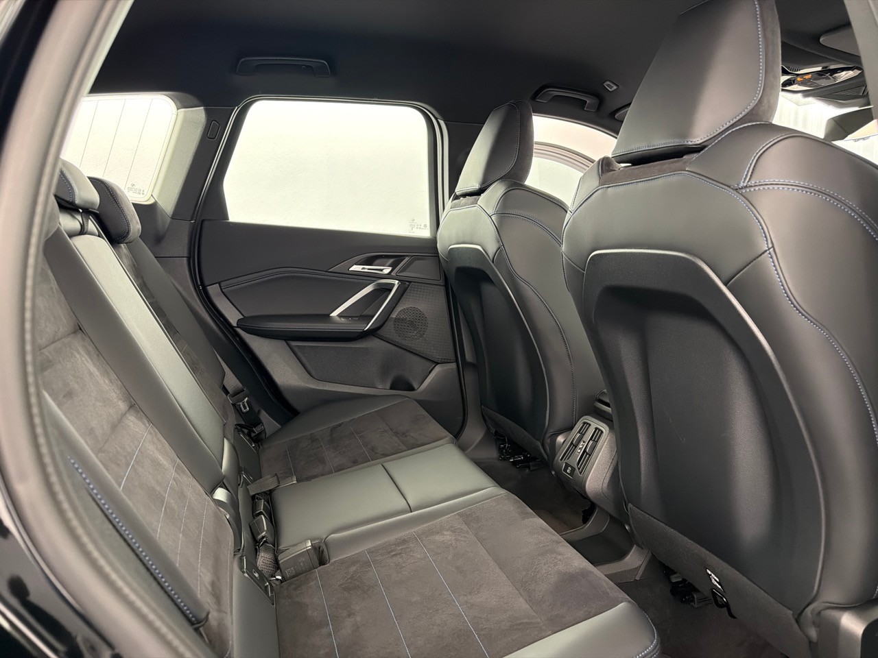 BMW X1 sDrive 18i M Sport-image-7