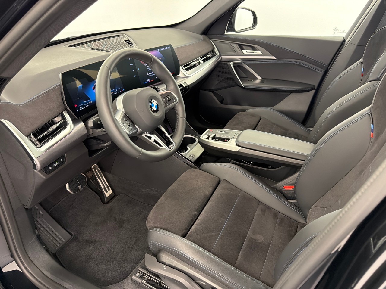 BMW X1 sDrive 18i M Sport-image-4