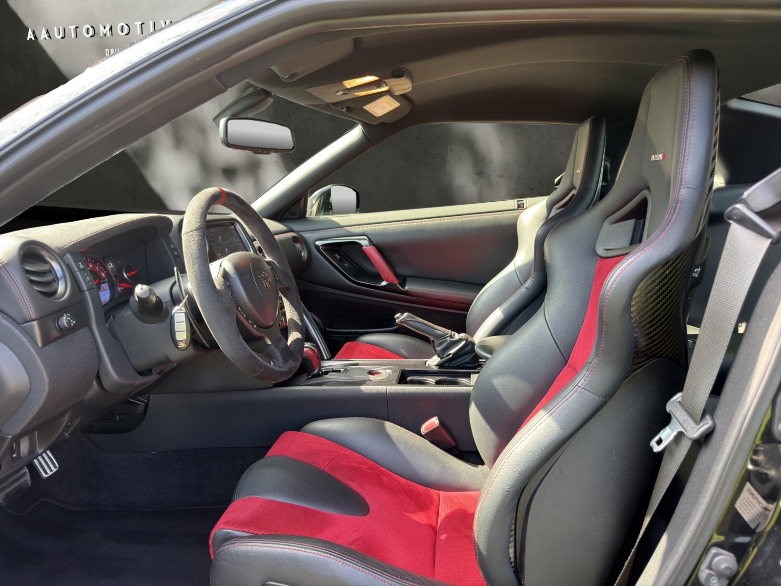 NISSAN GT-R Nismo-image-9