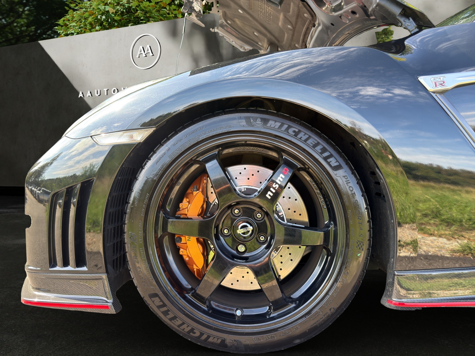 NISSAN GT-R Nismo-image-8