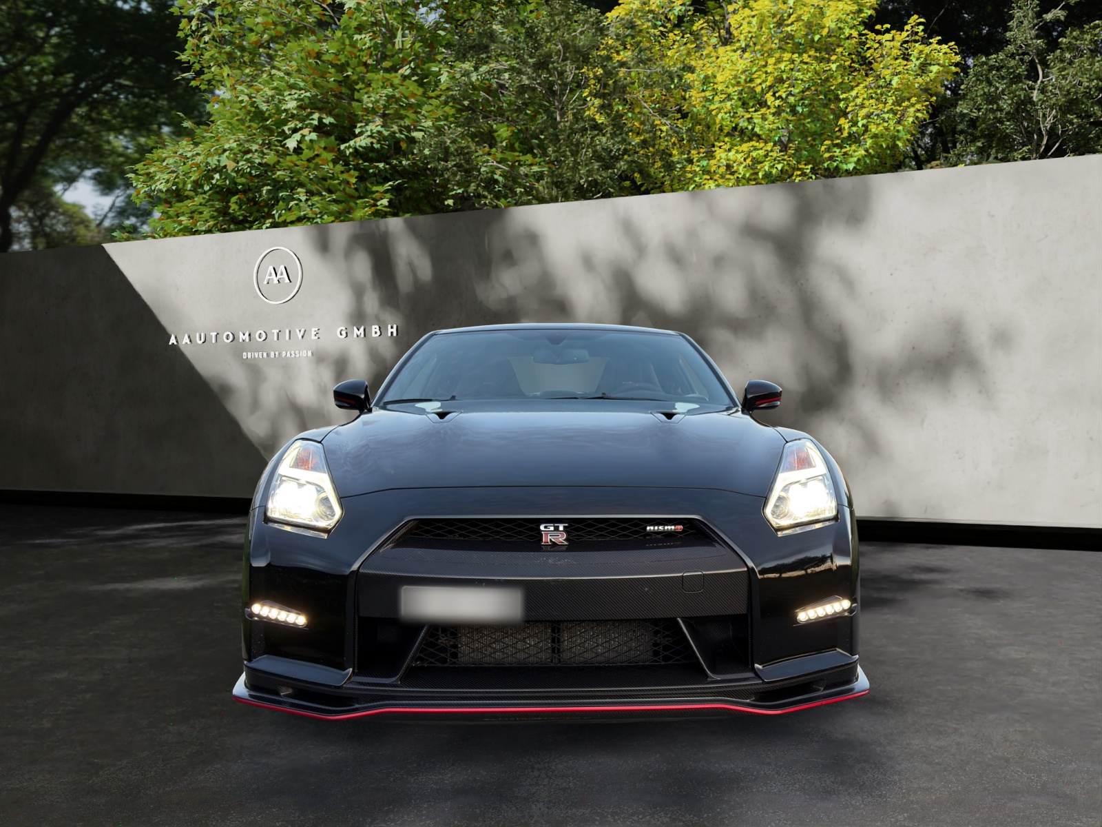 NISSAN GT-R Nismo-showroom-element-1