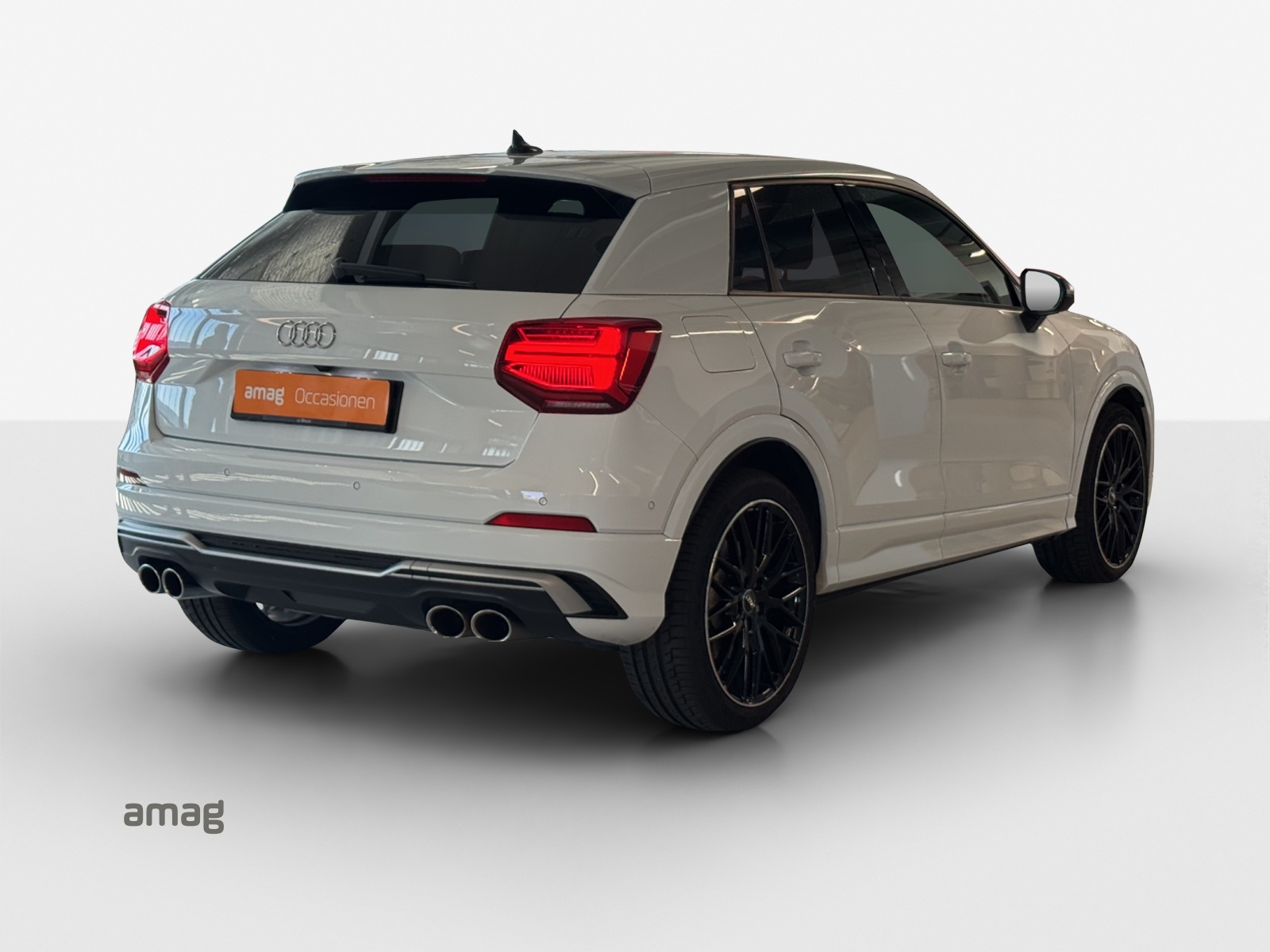 AUDI SQ2 TFSI quattro S-tronic-image-4