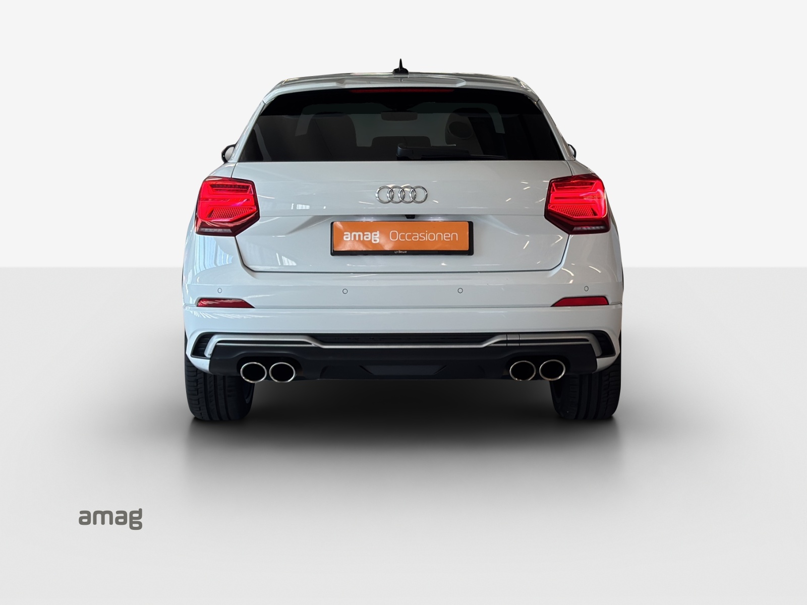 AUDI SQ2 TFSI quattro S-tronic-showroom-element-3