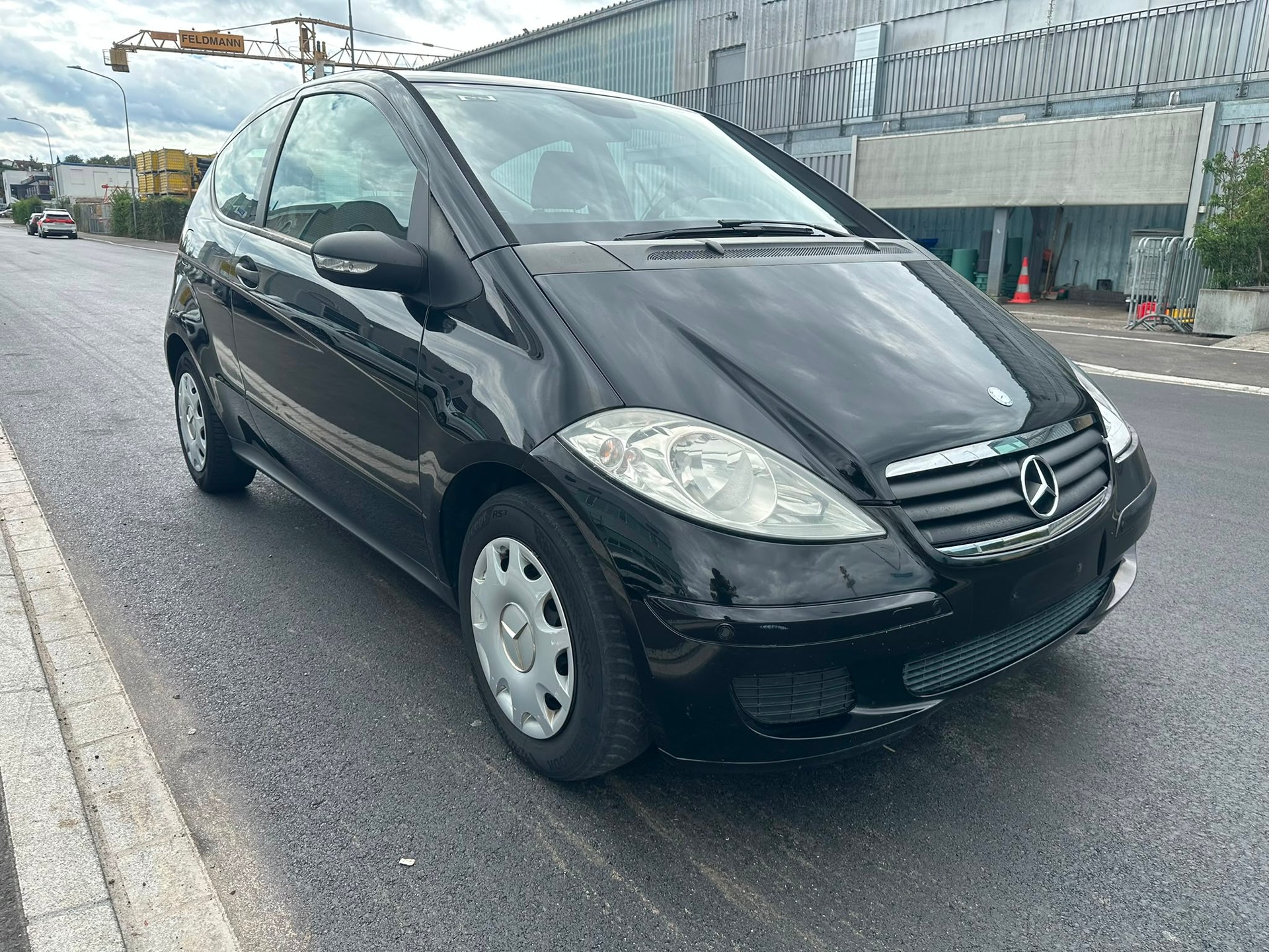 MERCEDES-BENZ A 170 Classic-showroom-element-3