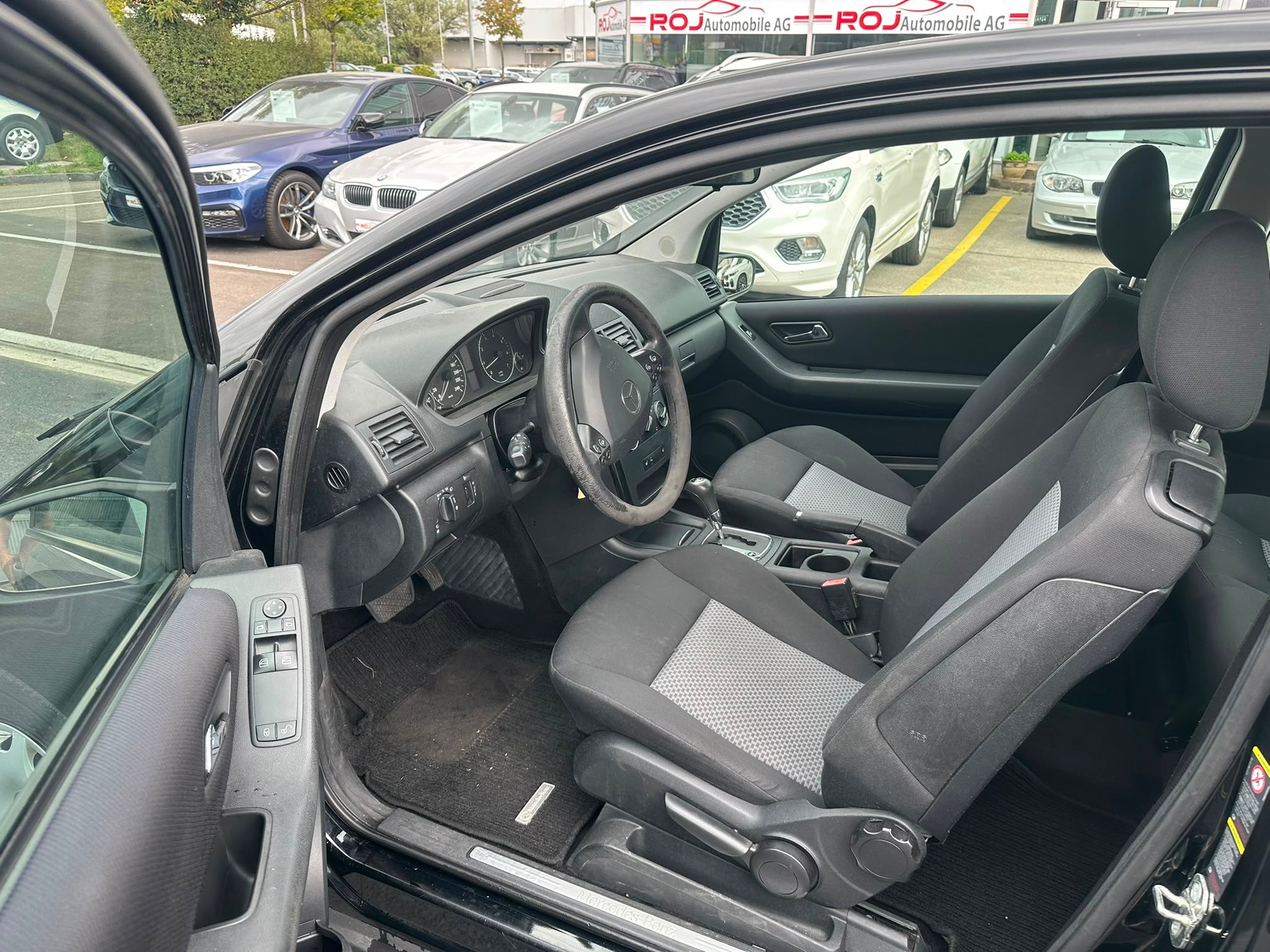 MERCEDES-BENZ A 170 Classic-image-11