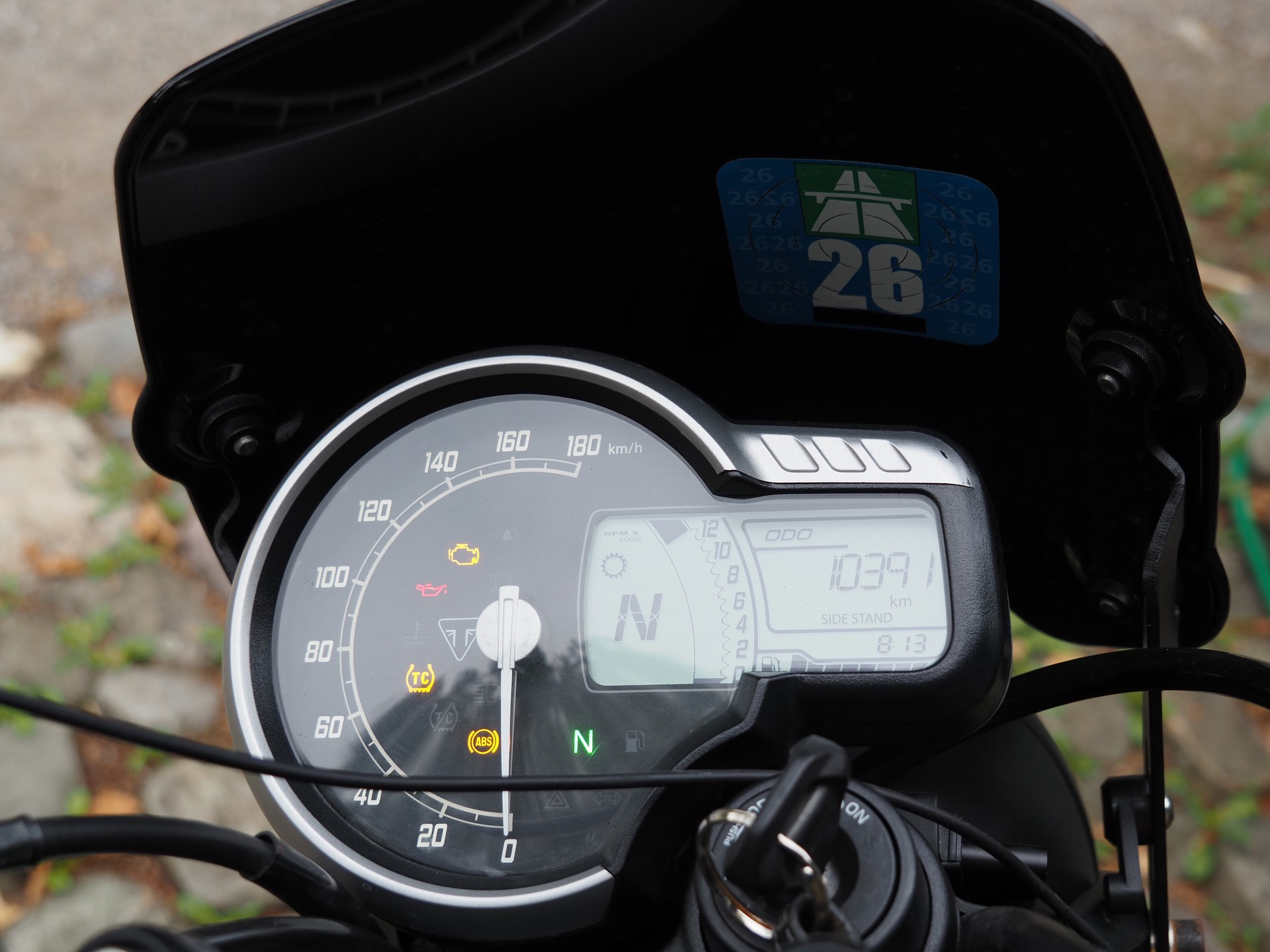 TRIUMPH Speed 400-image-2
