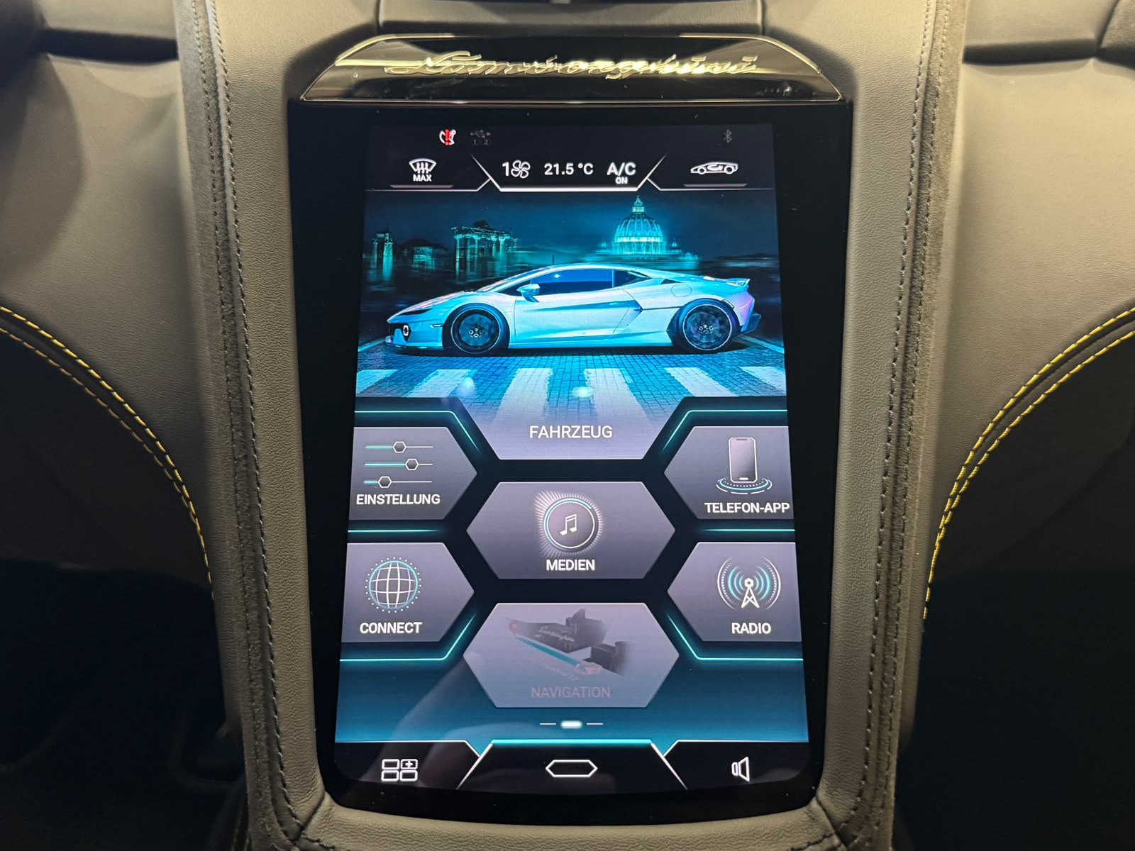 LAMBORGHINI Temerario HPEV *Giallo Auge*-image-16
