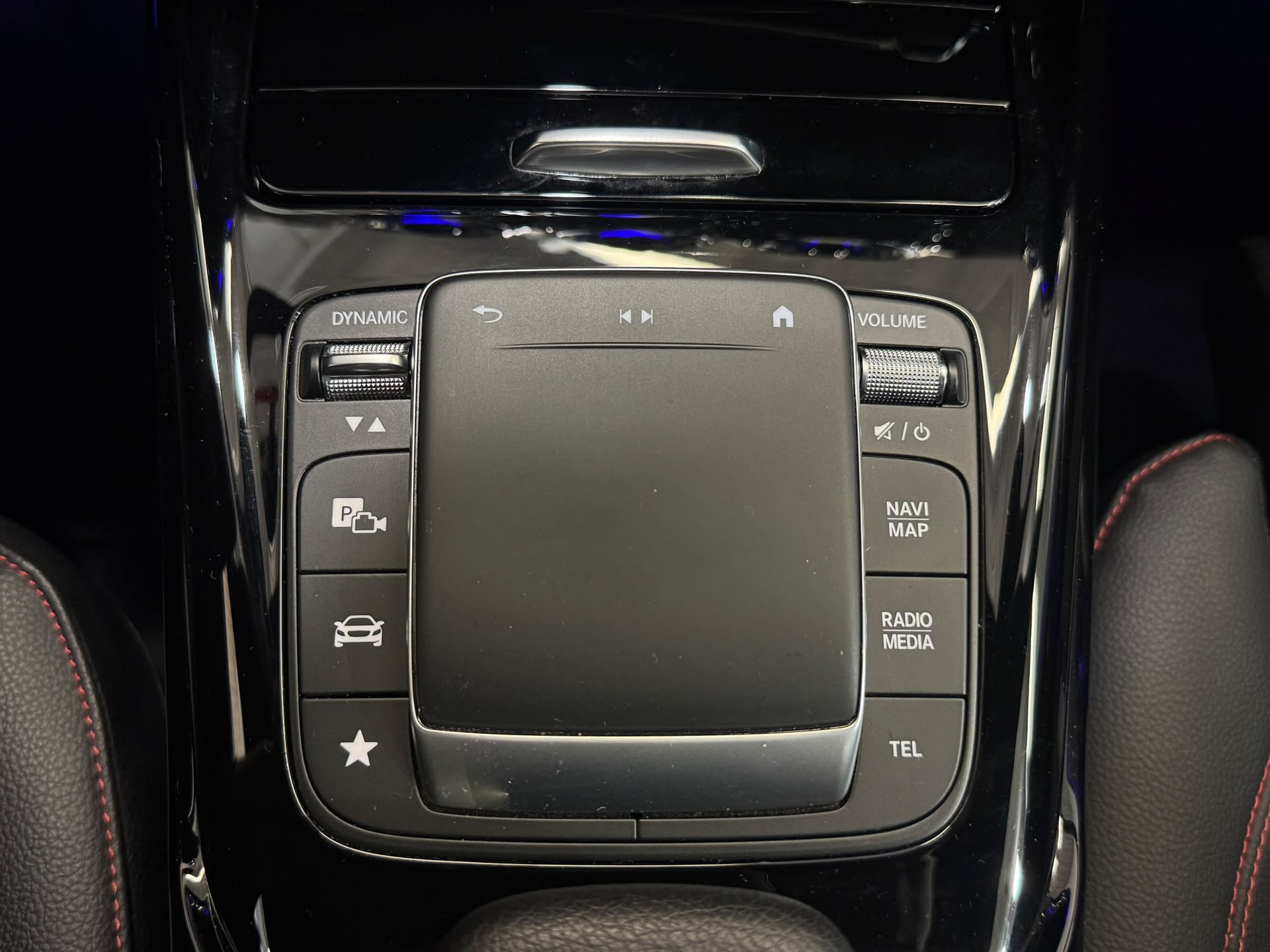 MERCEDES-BENZ CLA 45 S AMG 4Matic+ 8G-DCT-image-18