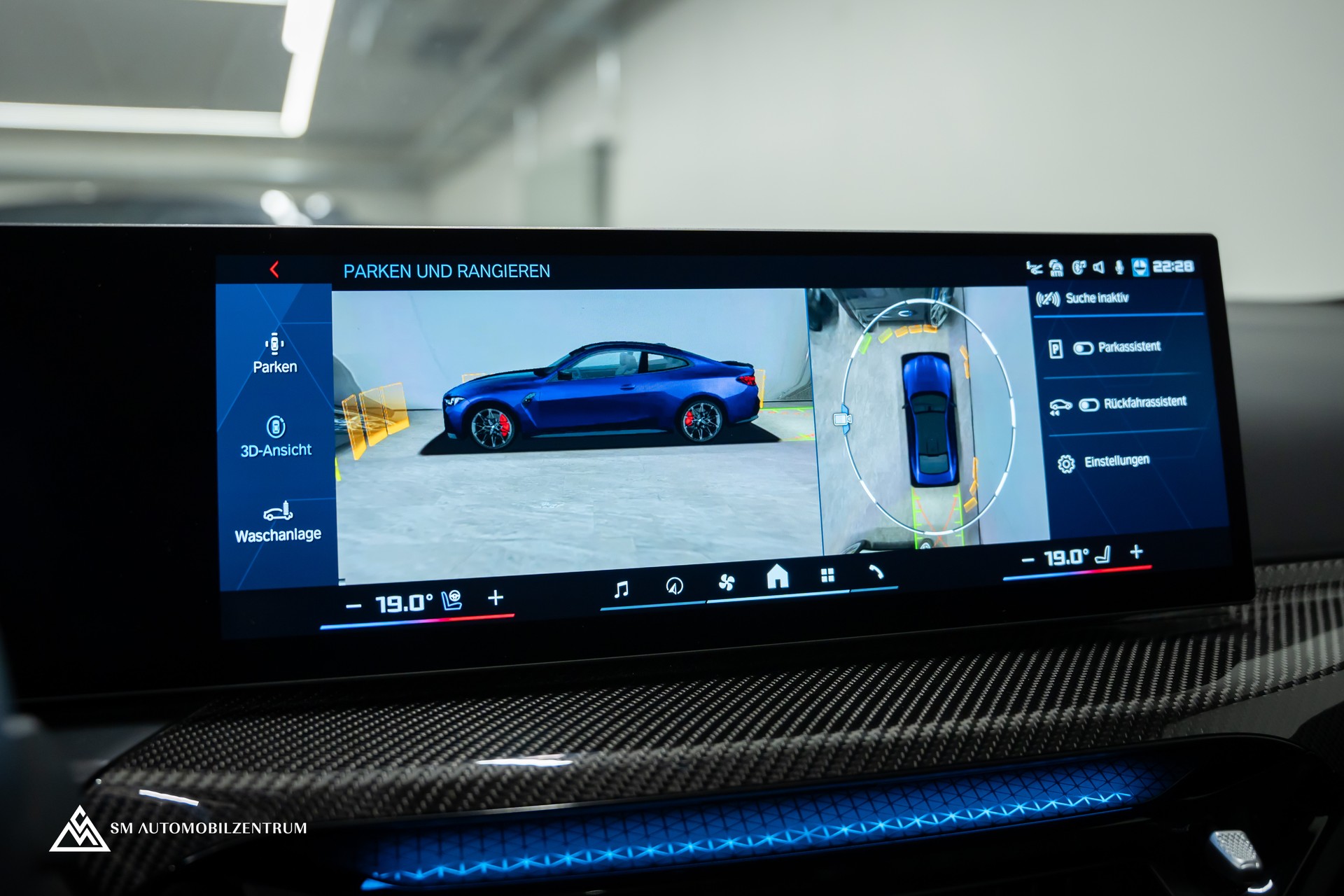 BMW M4 Competition xDrive Coupé / CH / Werksgarantie / Carbon Exterieur & Interieur / Tansanitblau / 360°-image-38