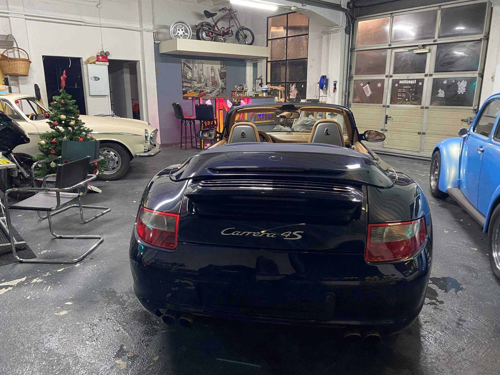 PORSCHE 911 Cabrio Carrera 4S-image-1