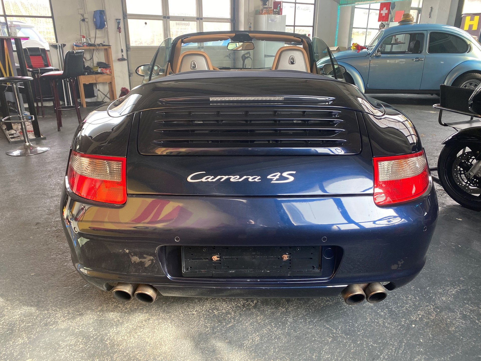 PORSCHE 911 Cabrio Carrera 4S-image-8