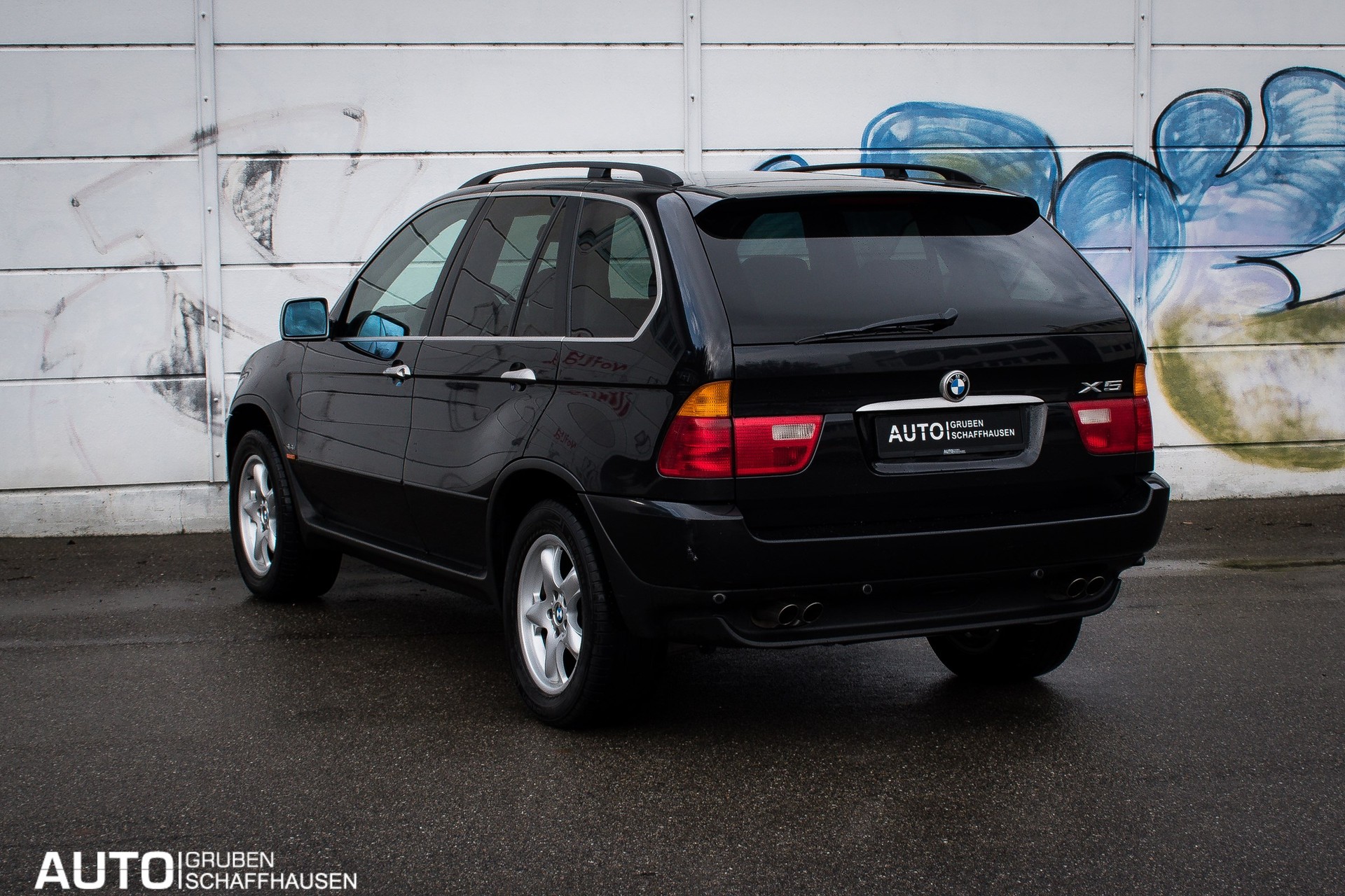 BMW X5 4.4i-image-12