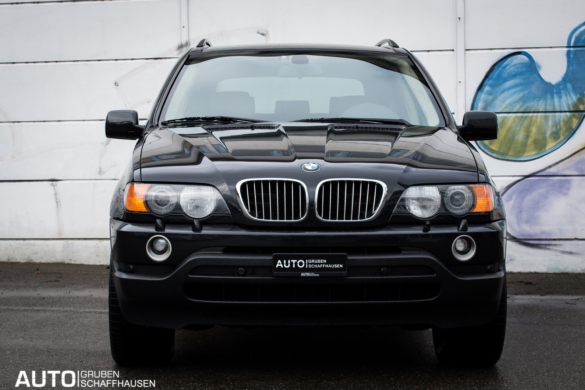 BMW X5 4.4i-showroom-element-2