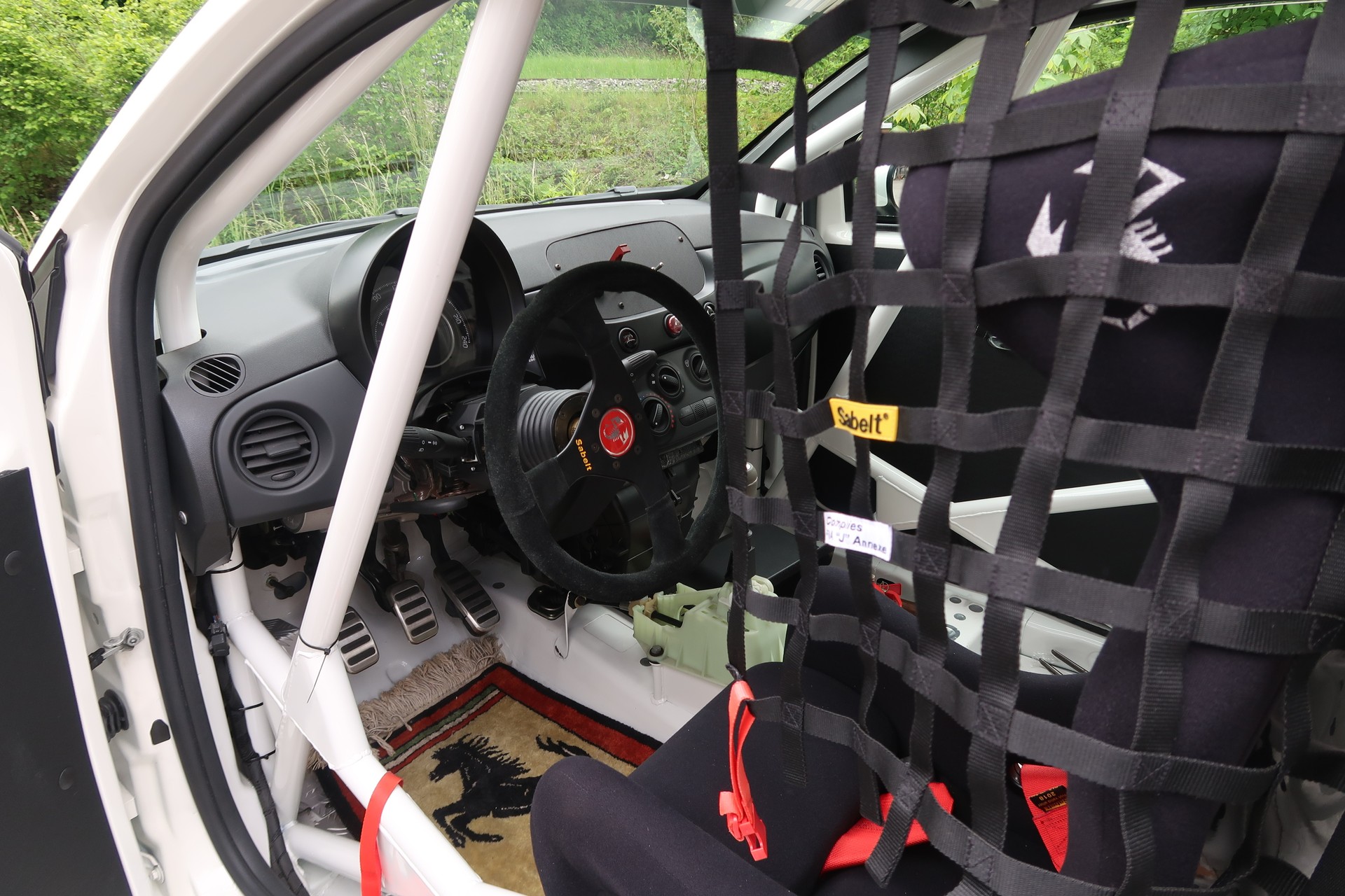 FIAT 500 Abarth Assetto Corese 1.4 Rennwagen 215 PS 1 von 49 Limited Edition-image-5