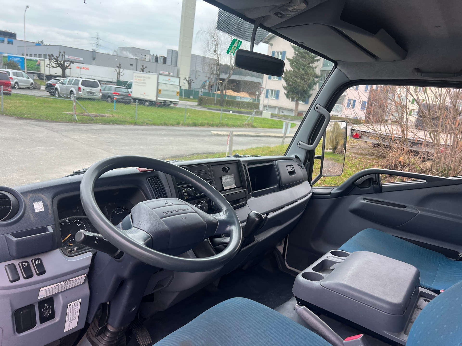 MITSUBISHI FUSO Canter 3C15D-image-11