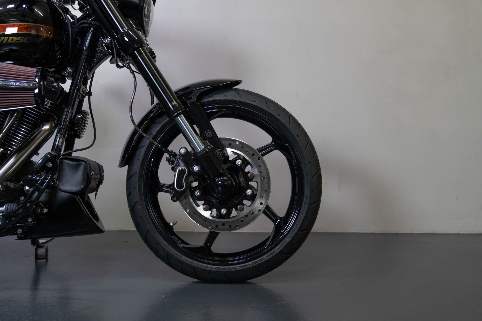 HARLEY-DAVIDSON FXSE Breakout Pro Street CVO ABS-image-7