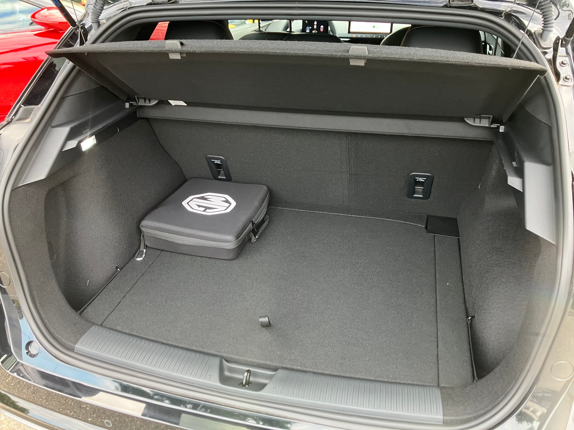 MG 4 EV 64kWh Xpower AWD-image-6