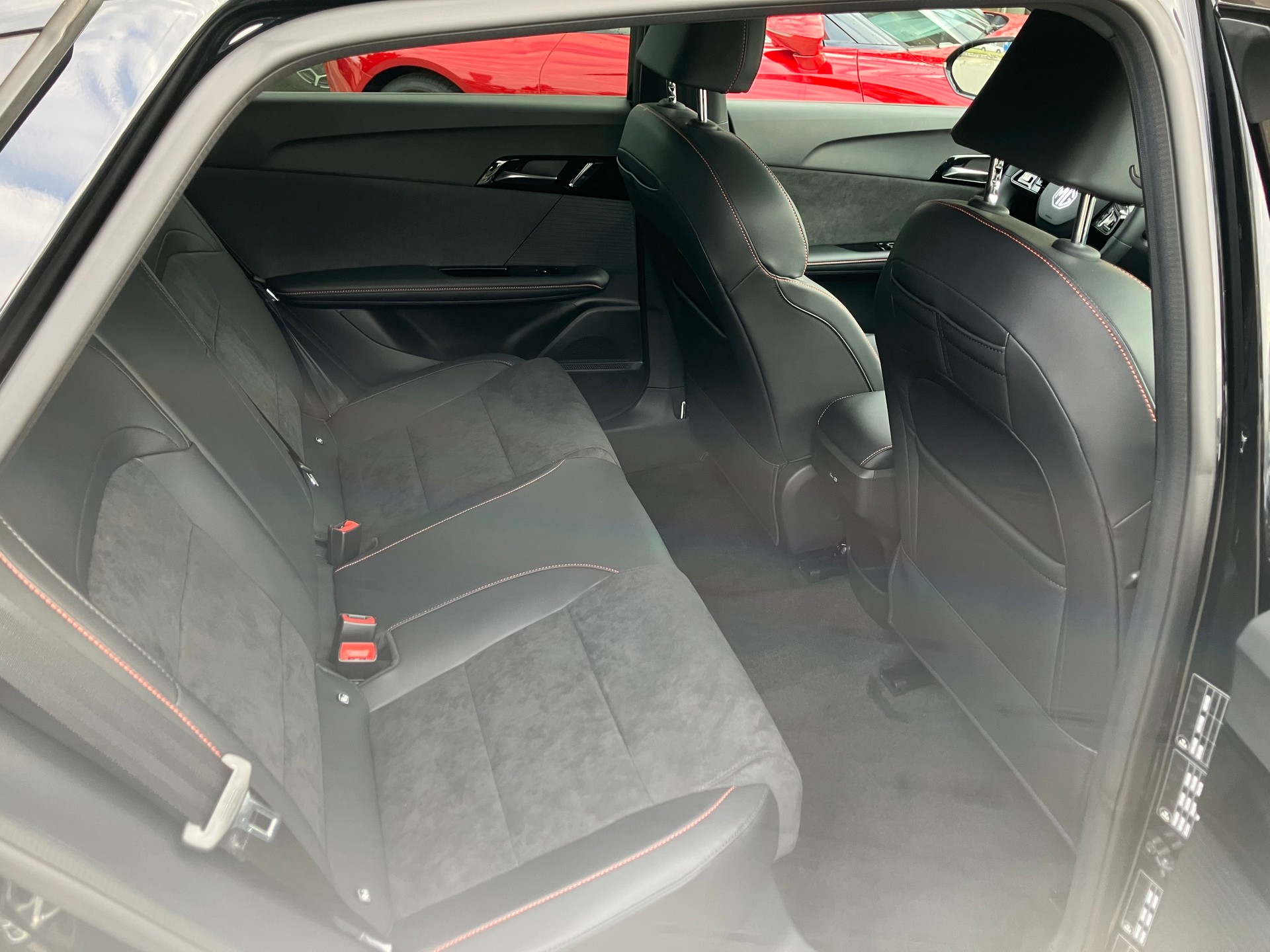 MG 4 EV 64kWh Xpower AWD-image-7