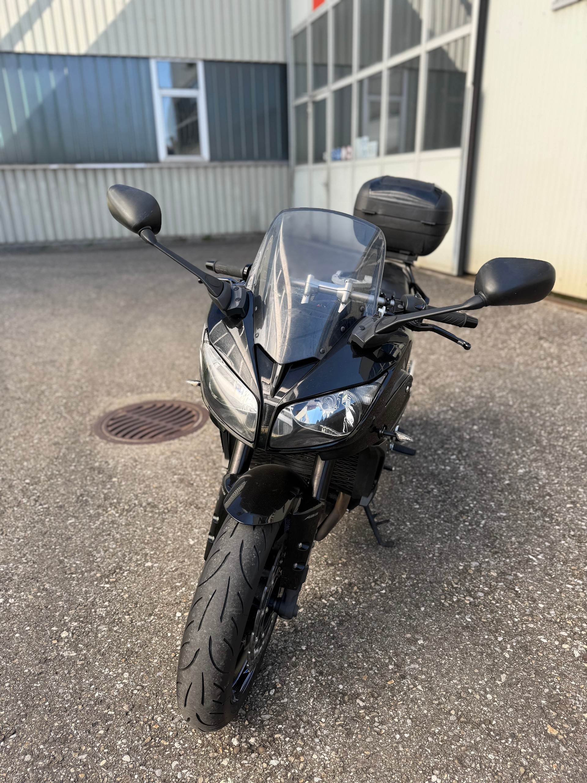 YAMAHA FZ1 Fazer ABS-image-2
