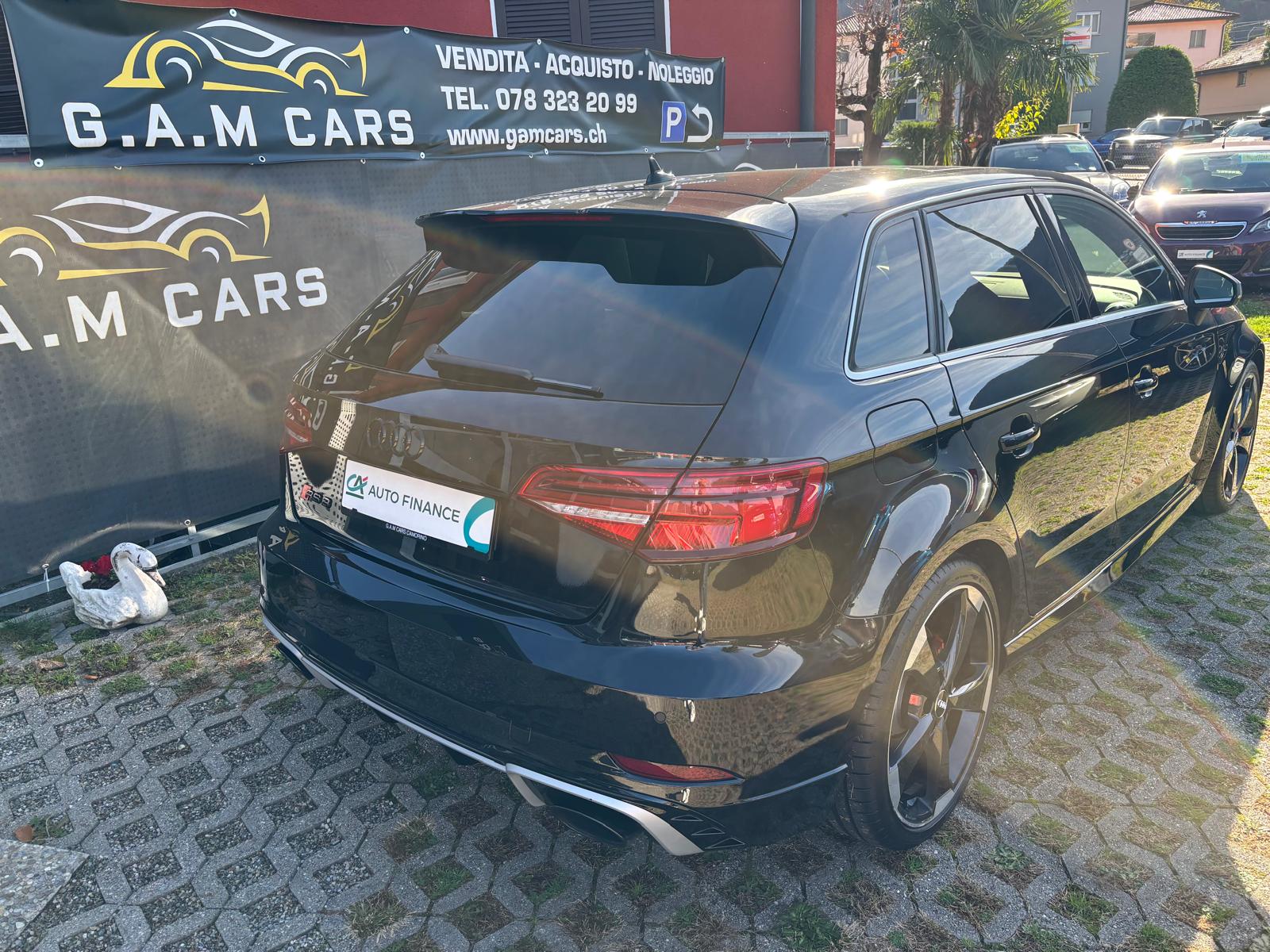 AUDI RS3 Sportback 2.5 TSI quattro S-tronic-image-3