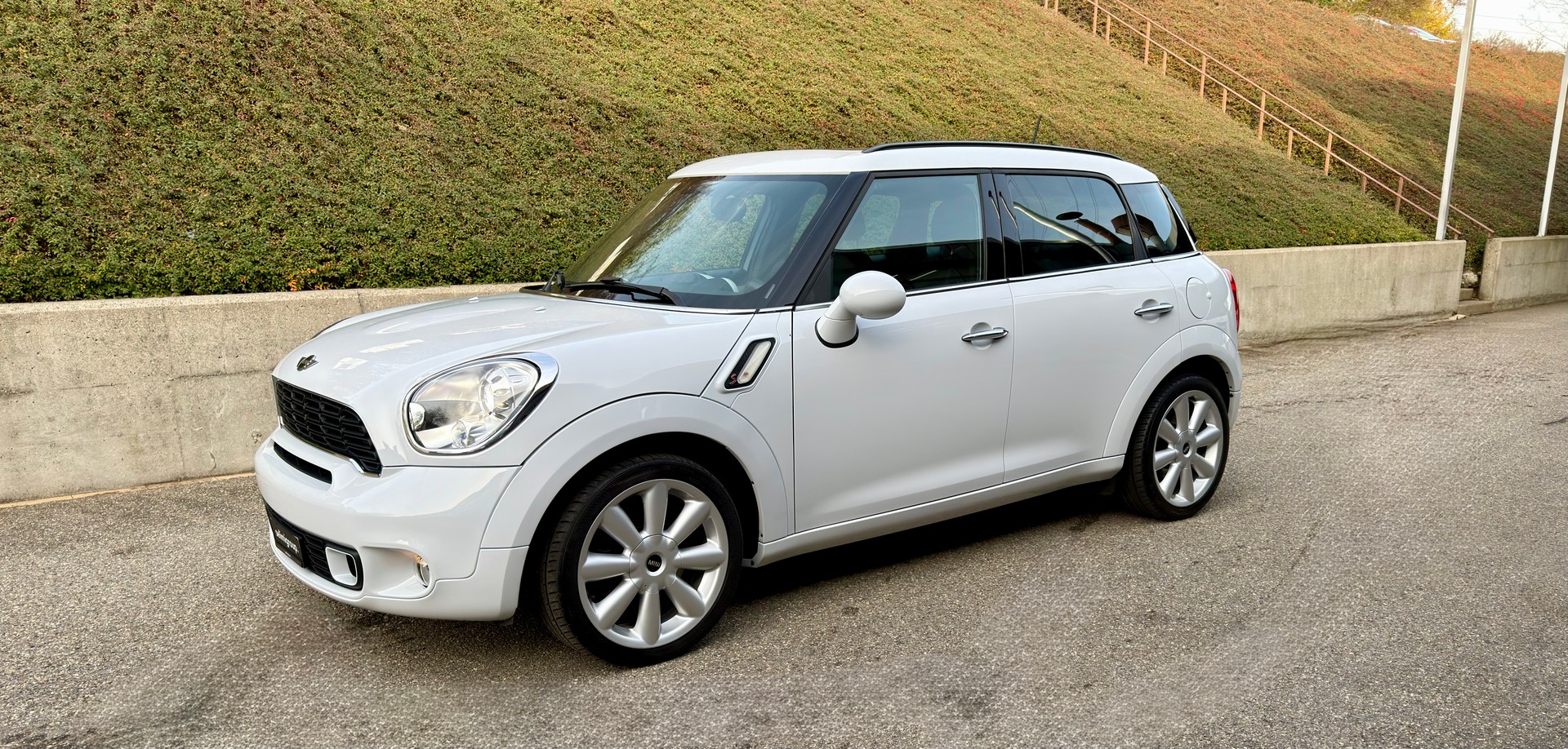 MINI Countryman Cooper S ALL4-image-1