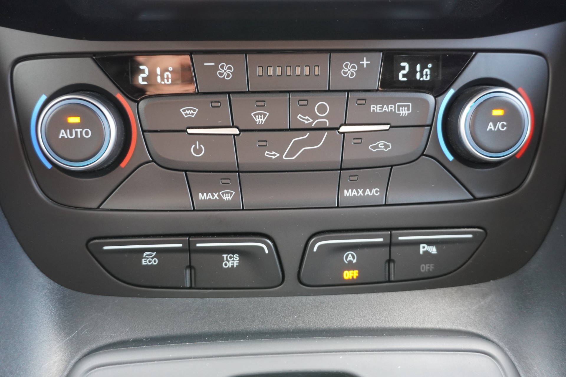 FORD Transit Connect Van T230 1.5 EcoBlue Trend Automat-image-17